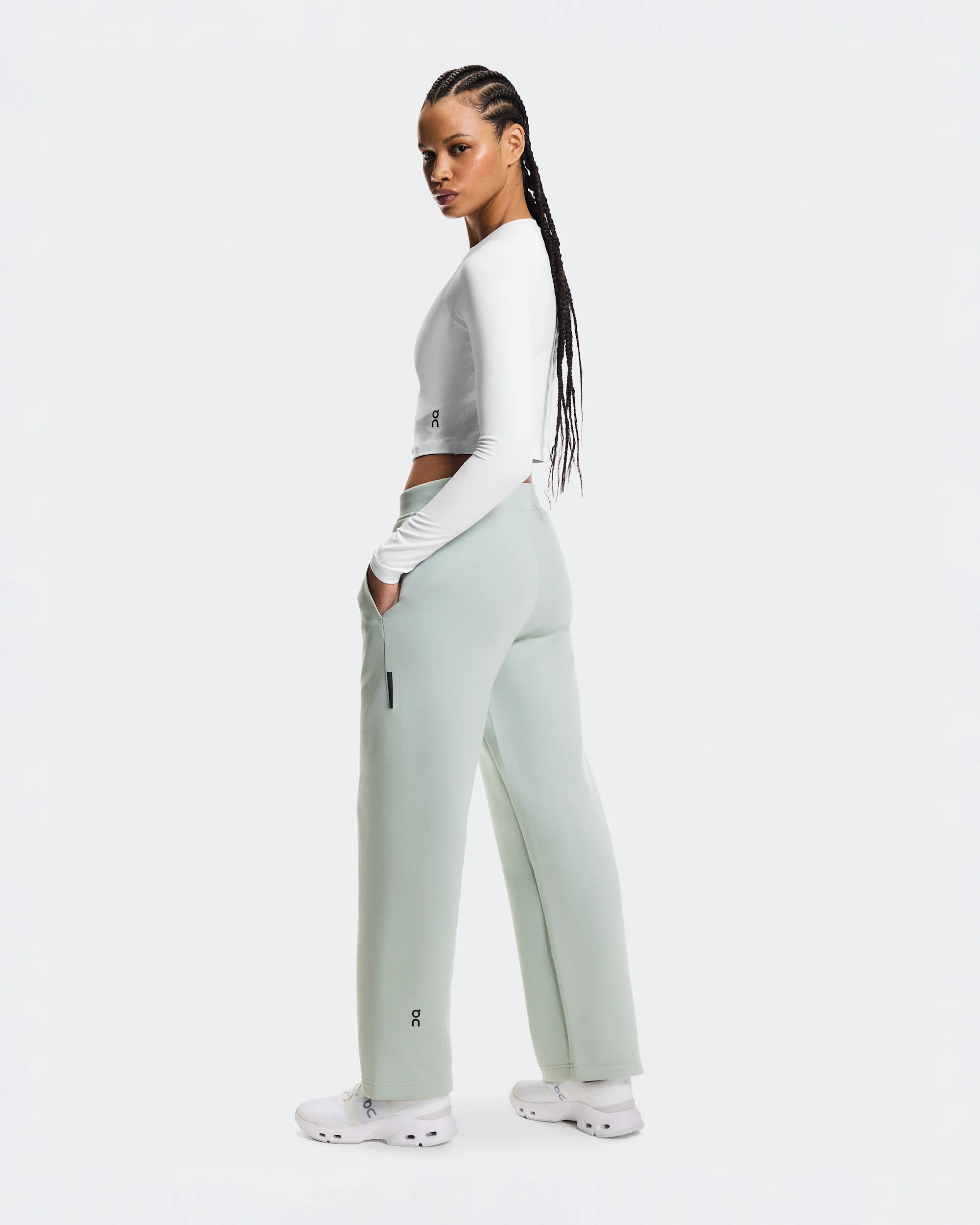 Focus Tech Sweatpants - thumbnail 6