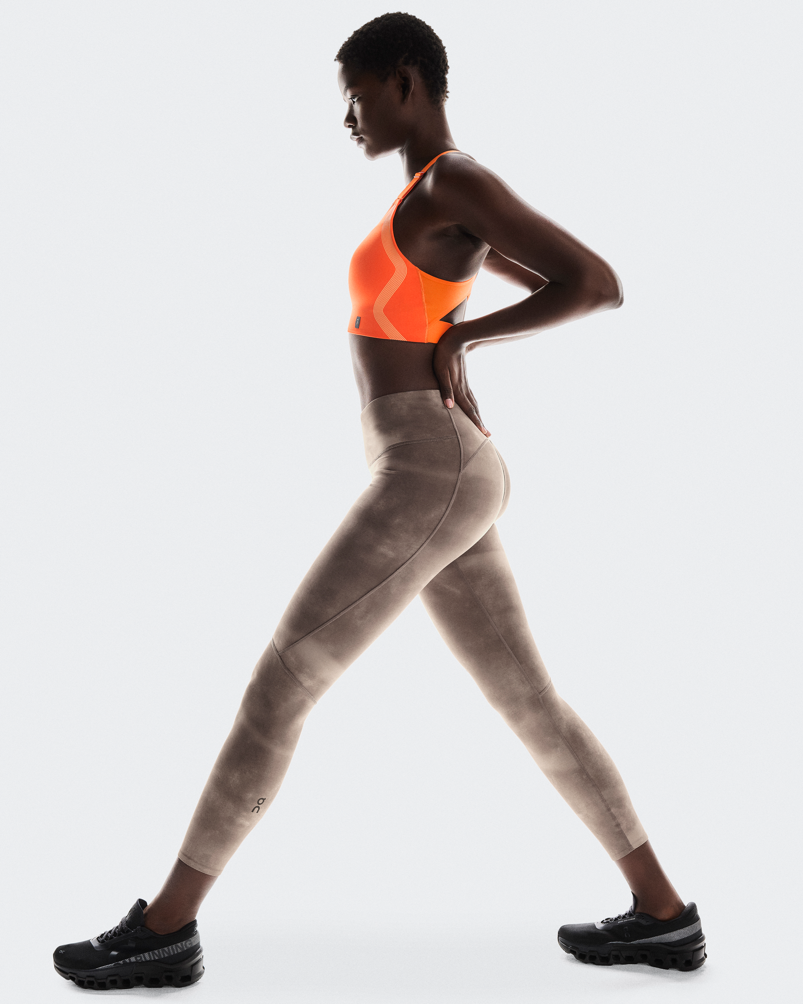 Performance Tight 7/8 AOPWomen / Cinder / L