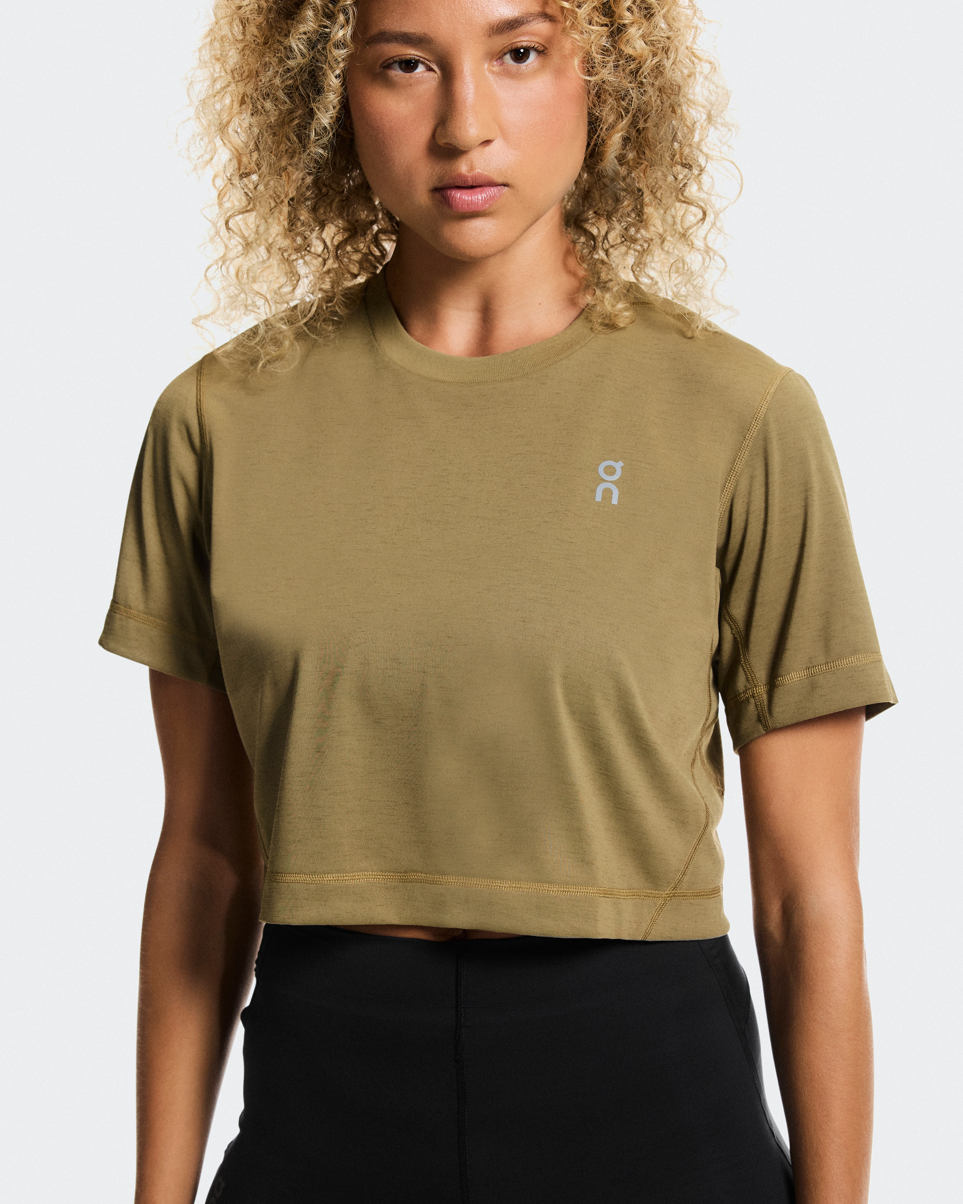 On Train-T Crop Nutmeg Women Tops and t-shirts