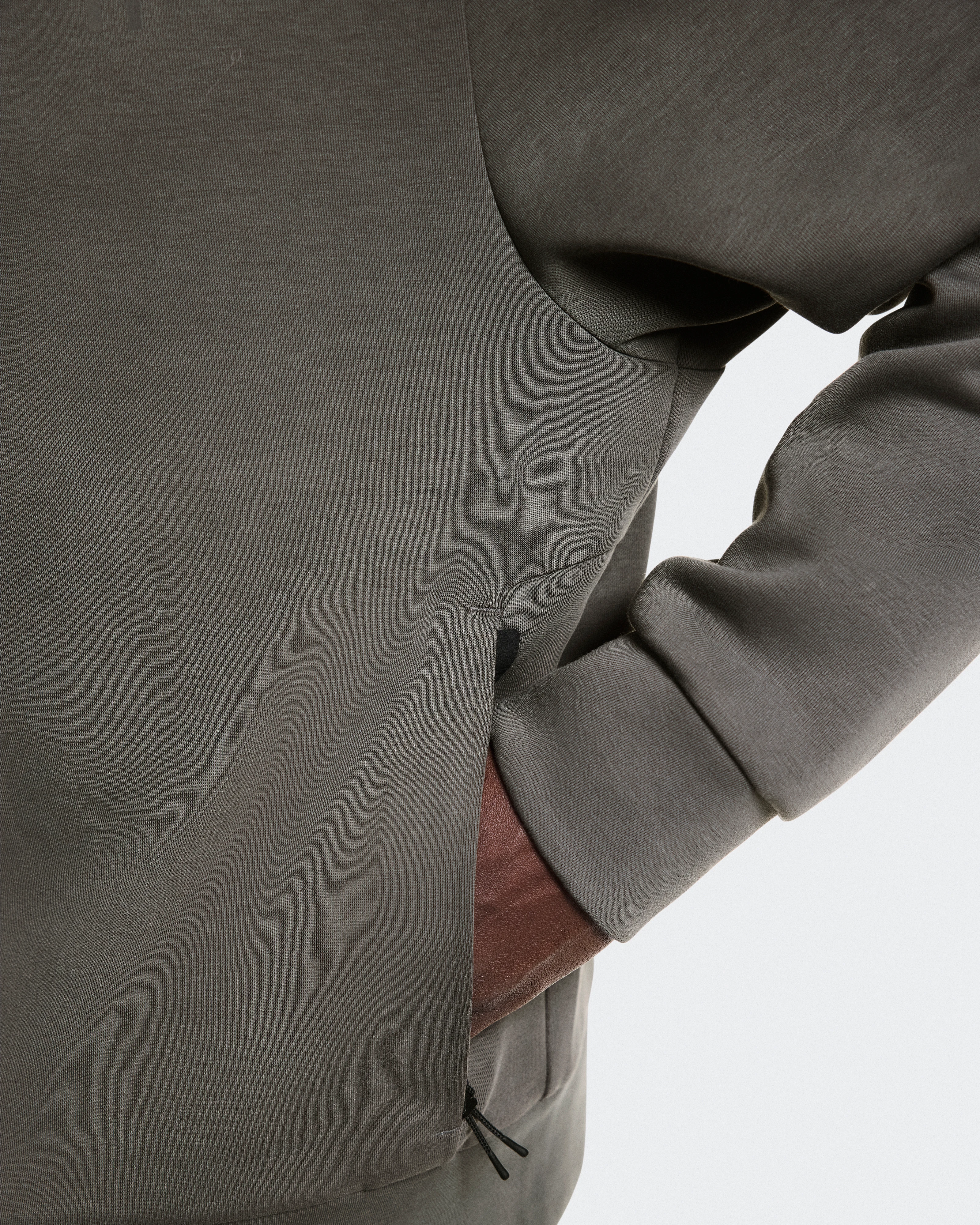 On Focus Tech Zip Hoodie Shadow Homme Sweats à capuche et sweats