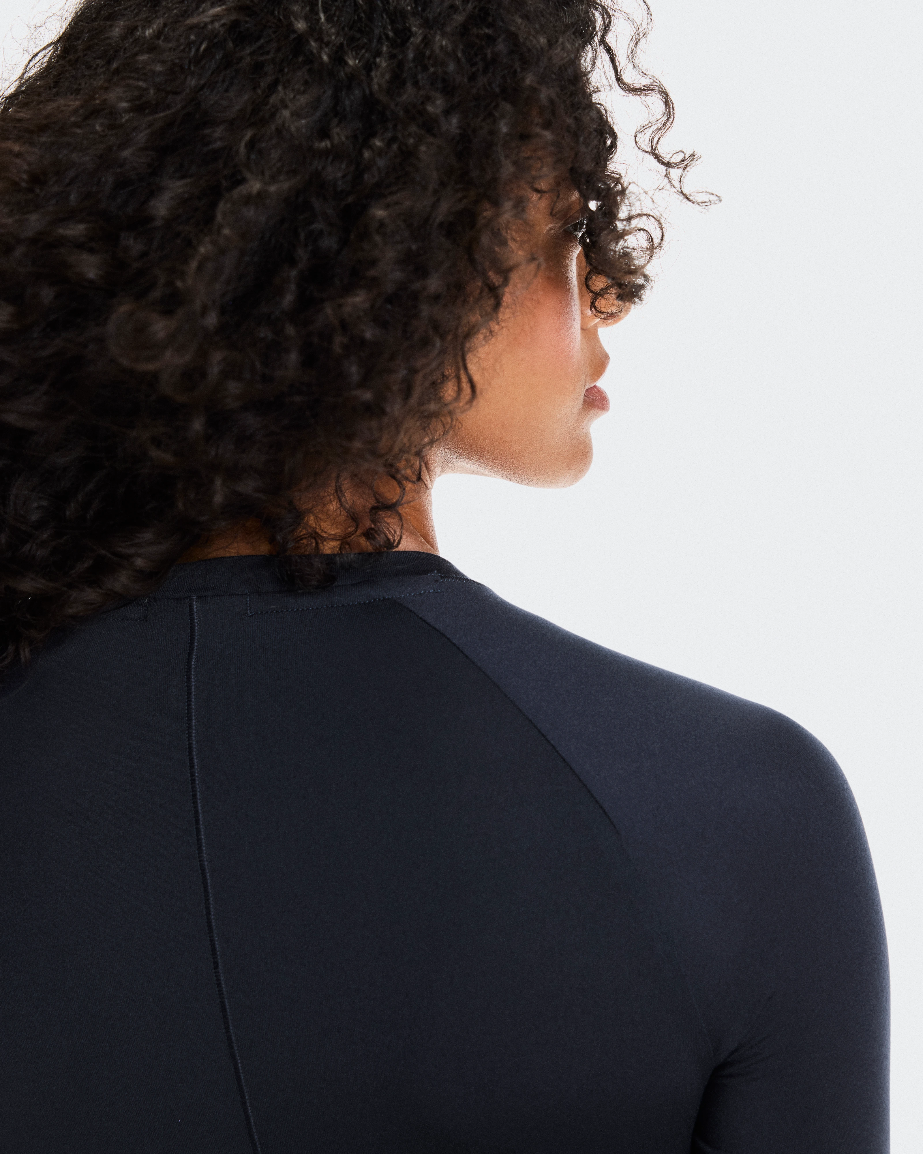 On Studio Long-T Navy Women Tops and t-shirts
