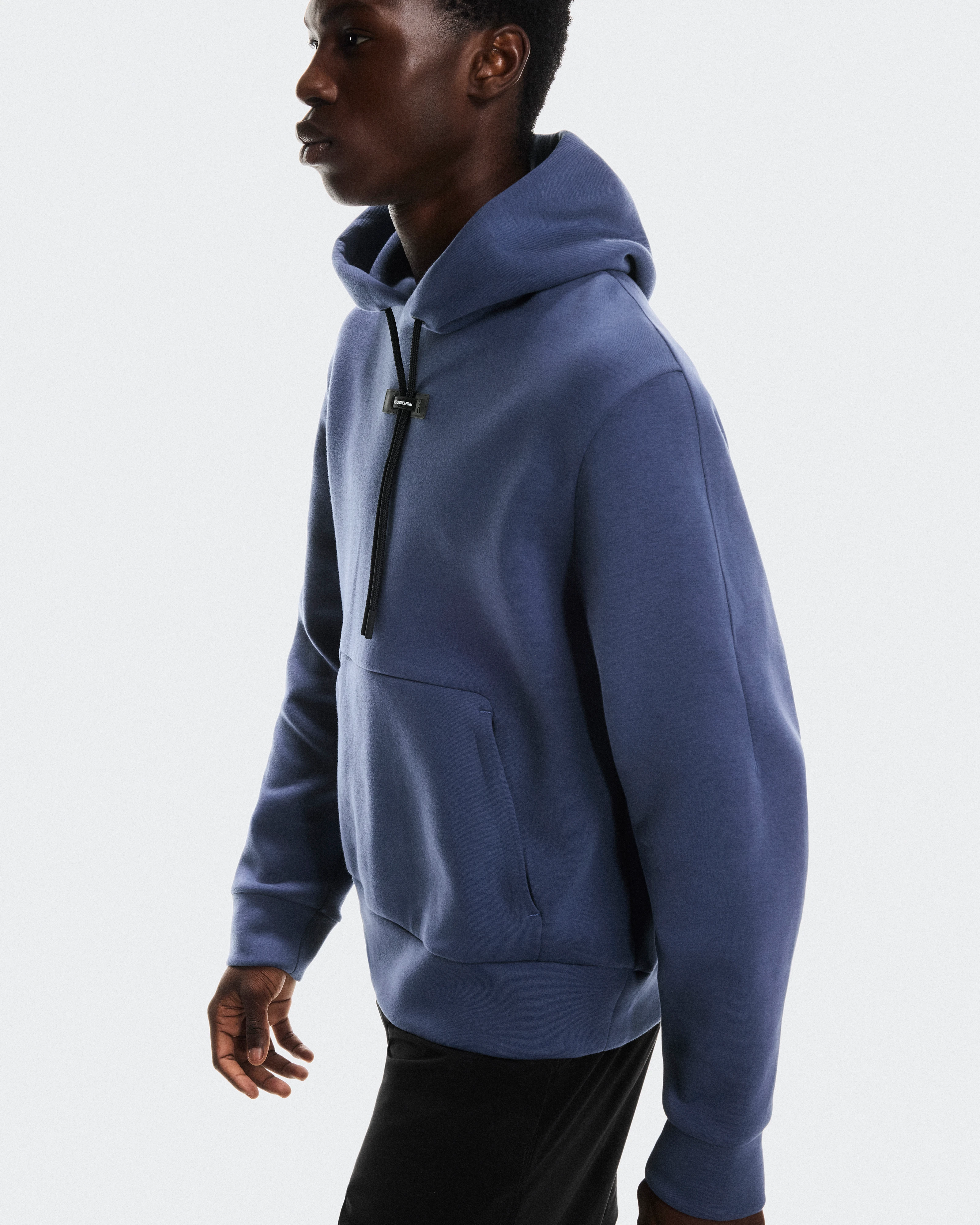 On Focus Tech Hoodie Acai メンズ フーディ＆スウェットシャツ