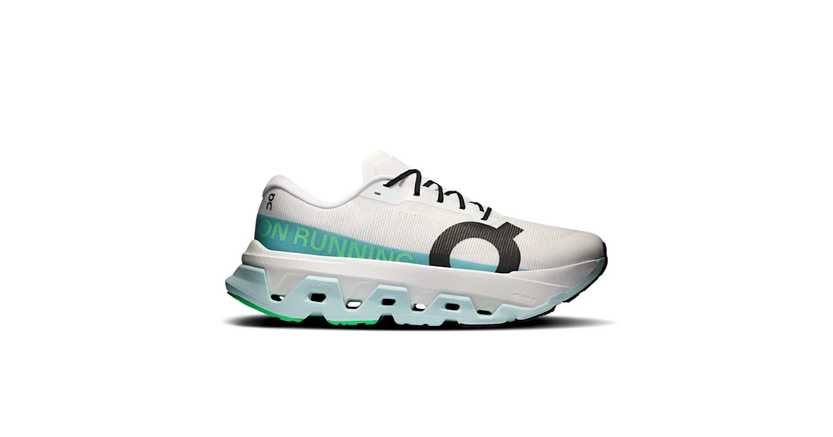 On Cloudmonster 3 Hyper bij On