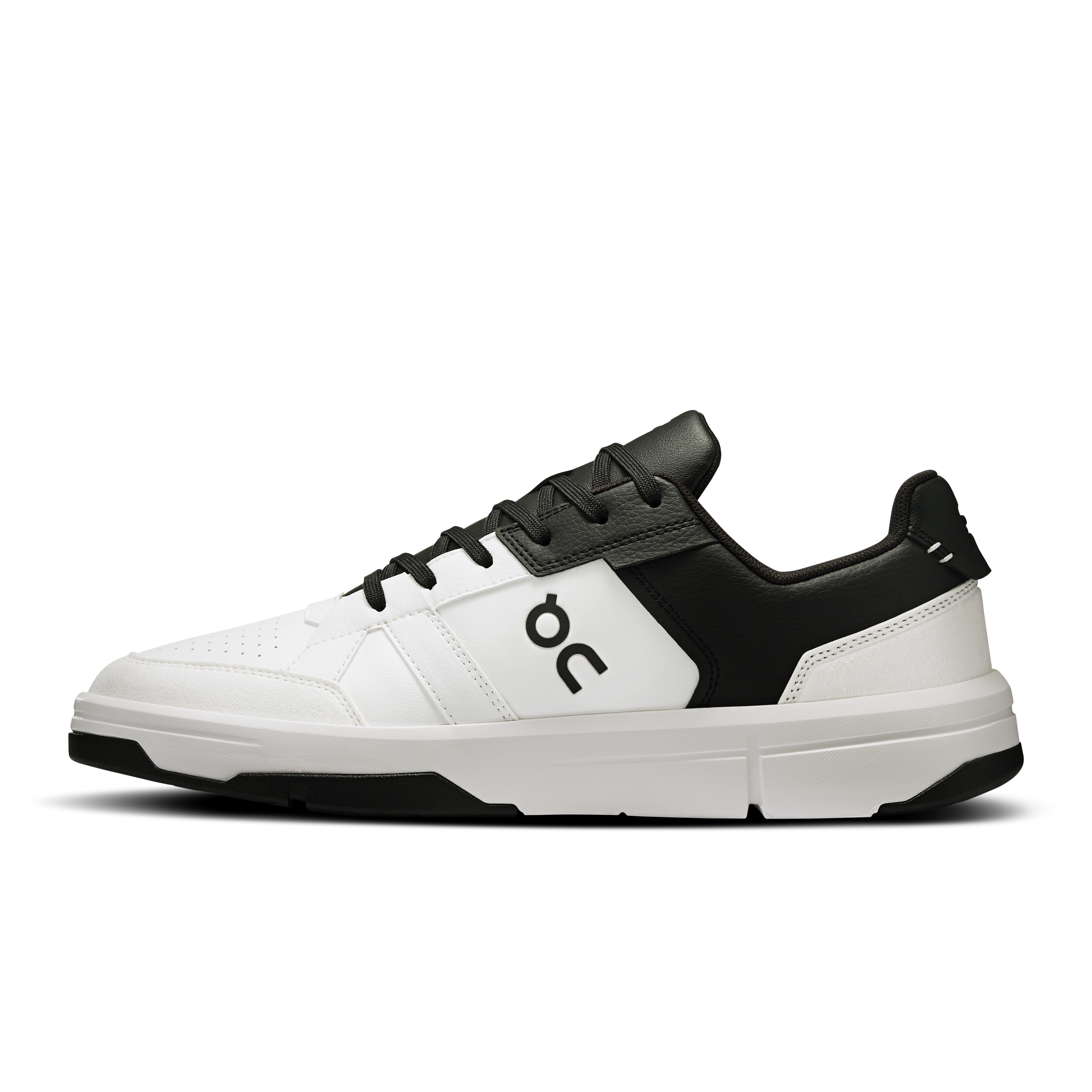 On THE ROGER Clubhouse White & Black Men Tennis Shoes