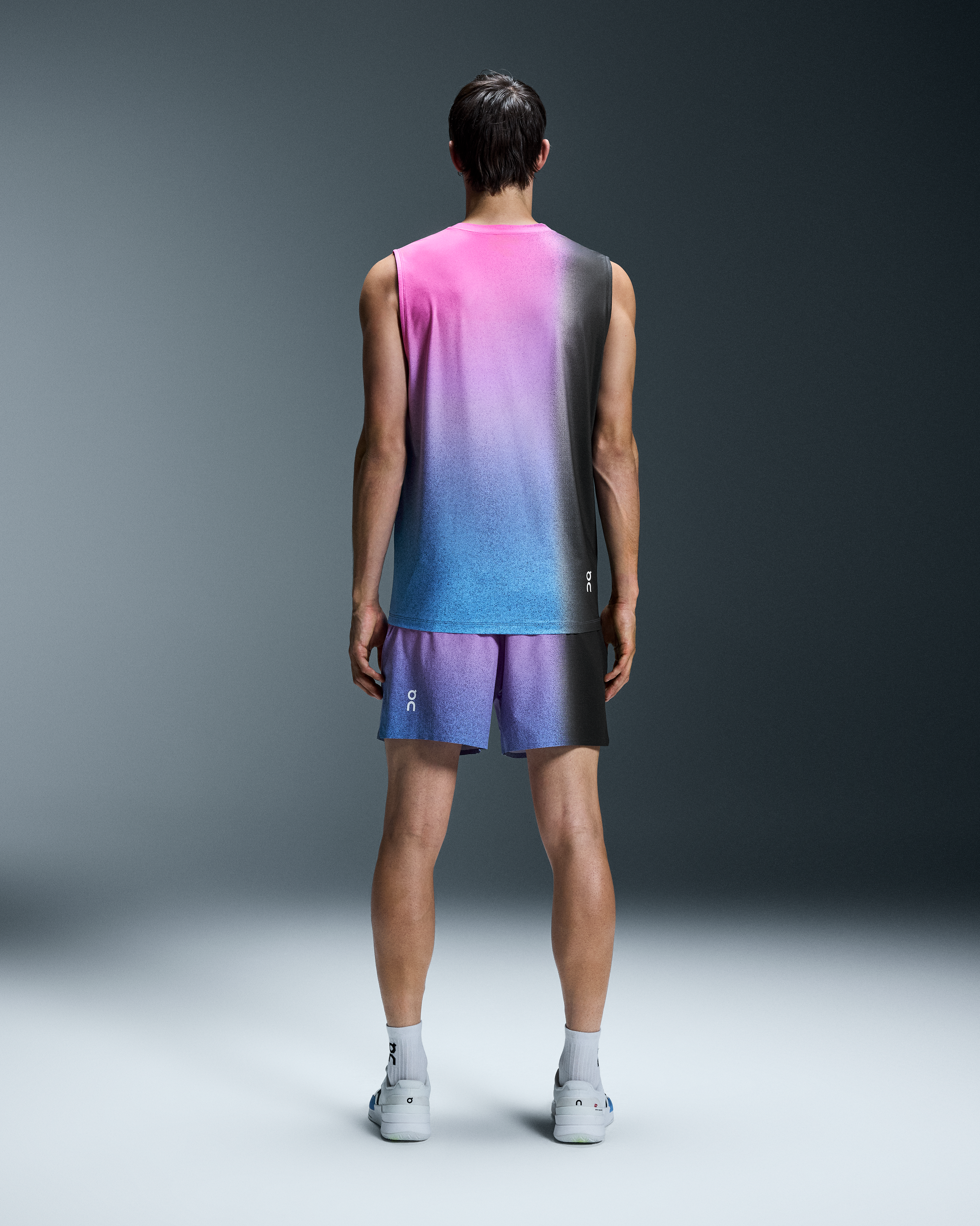 On Court Tank Black & Pink Hombre Camisetas