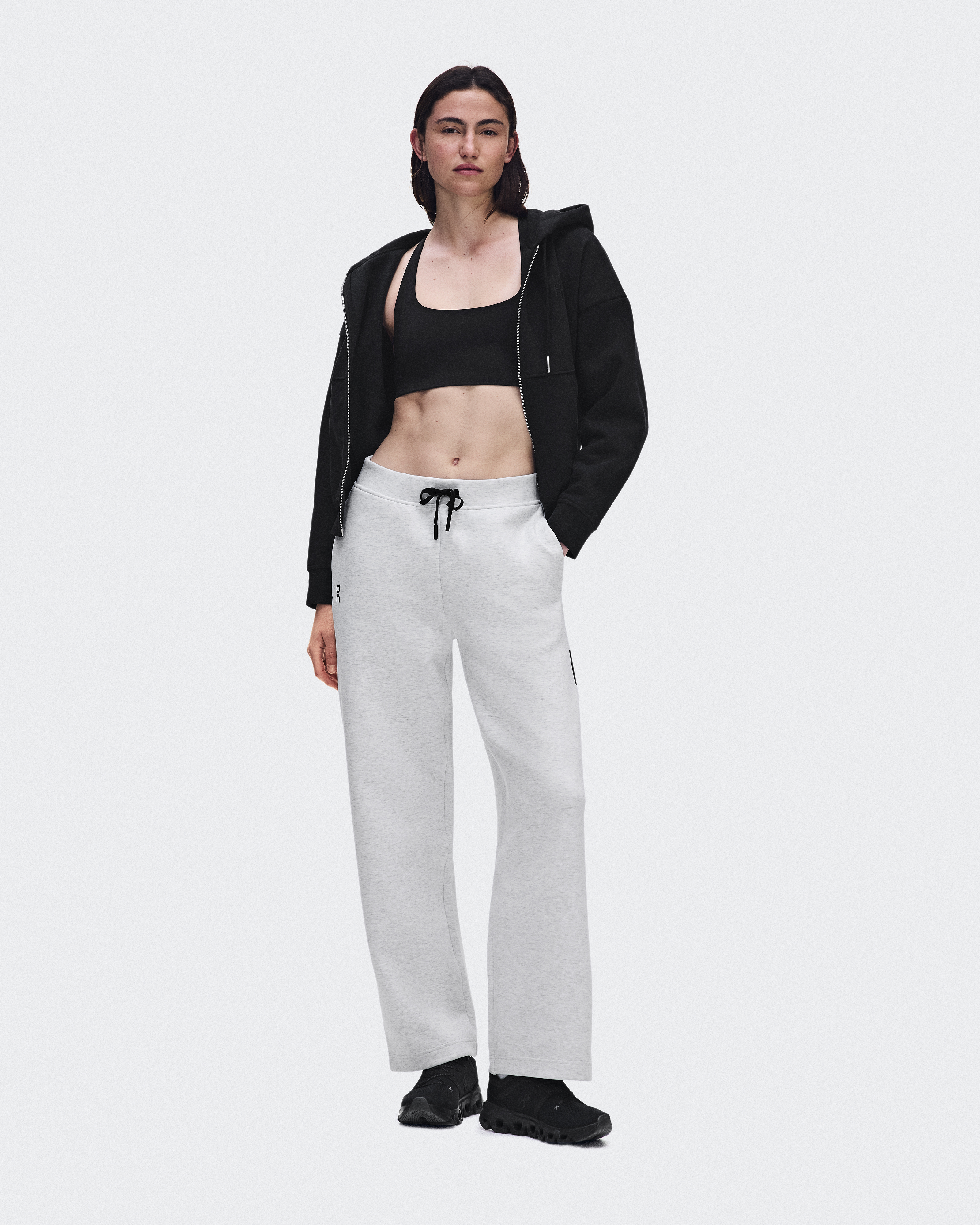 ウィメンズ Focus Tech Sweatpants | Crater | On 日本