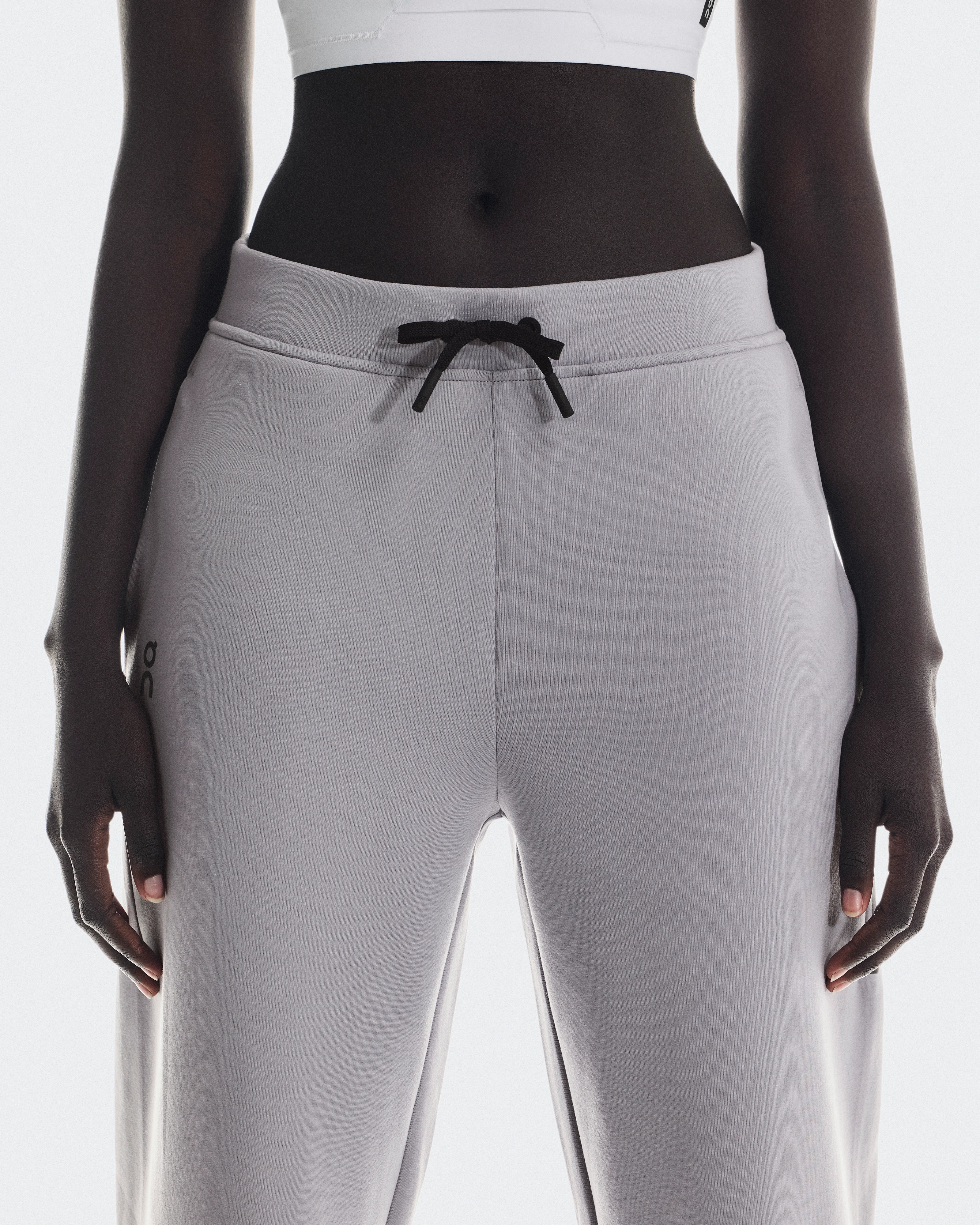 On Focus Tech Sweatpants Lilac Women Pants