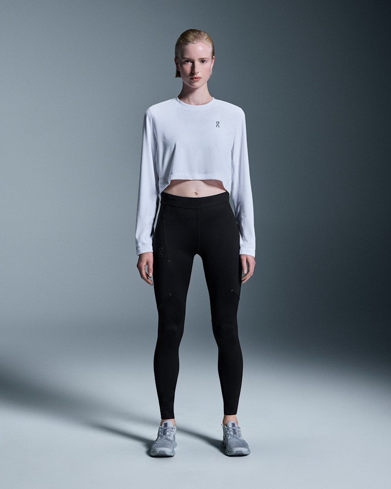 On Women's Train Long-T Crop Graphic Shirt in White, Size: XS