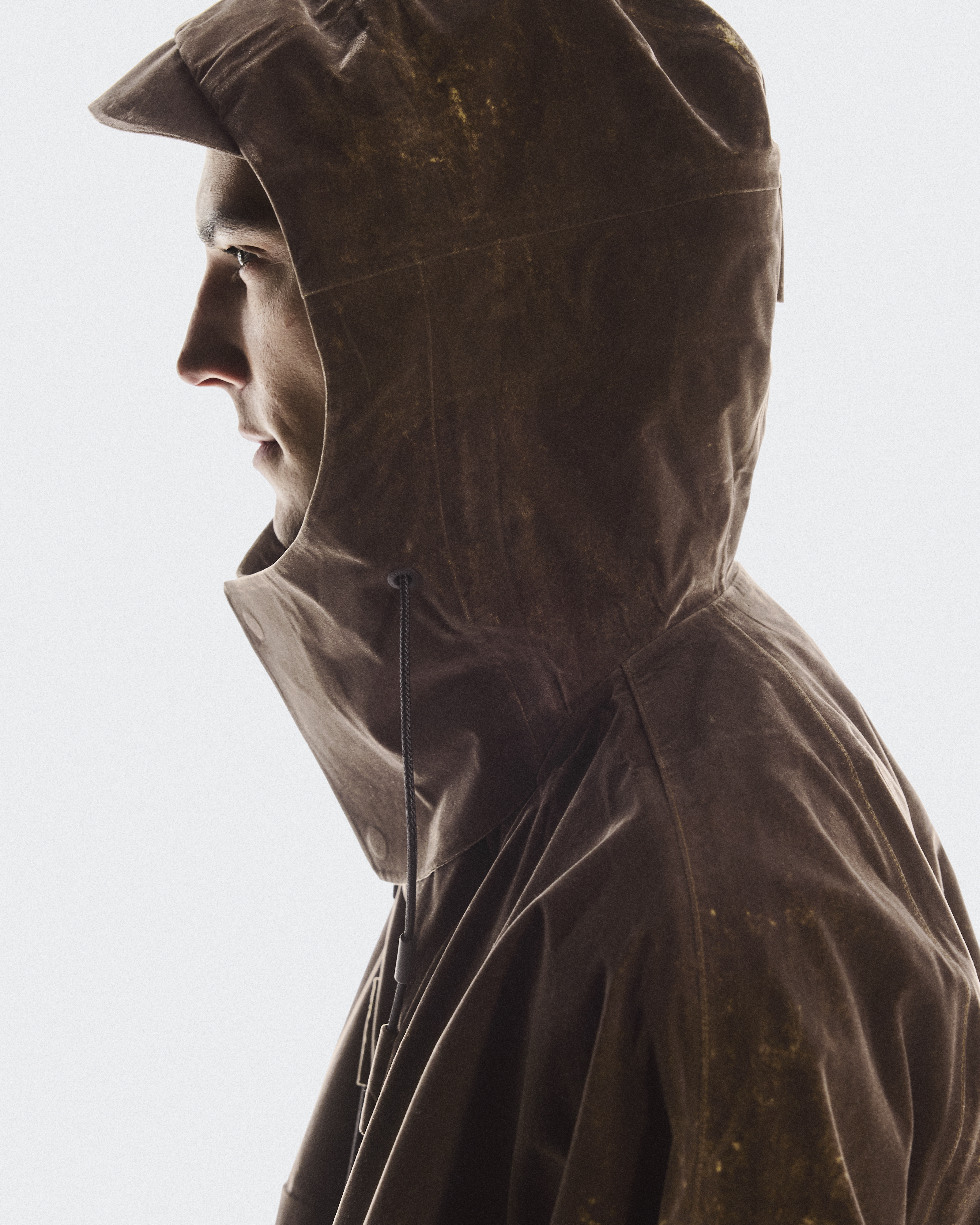 Anorak LOEWE | ブラウン | On 日本