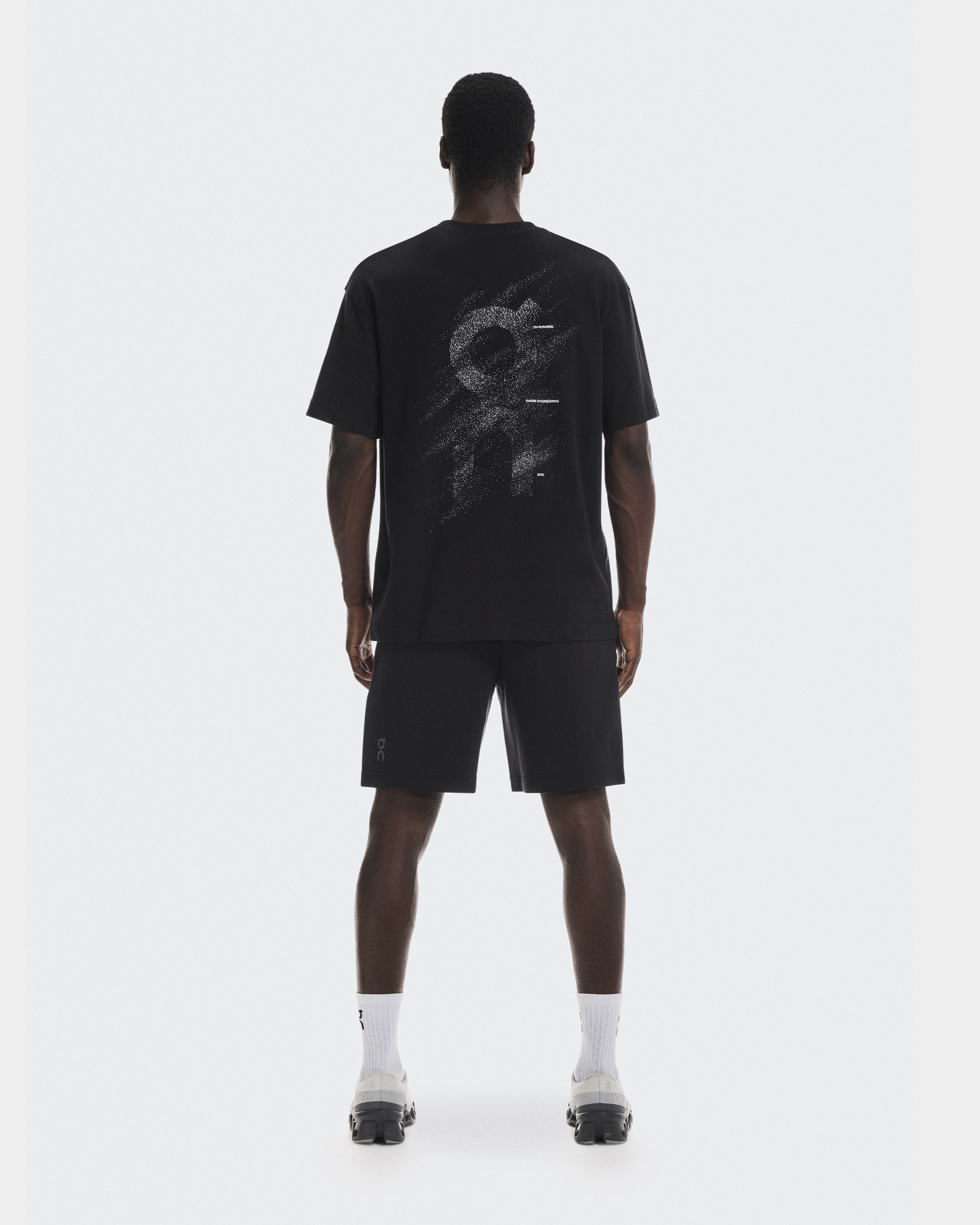 Men's Focus Tech Shorts | Black | On United Kingdom