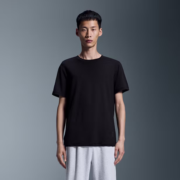Studio-T Short-Sleeve Shirt in Black