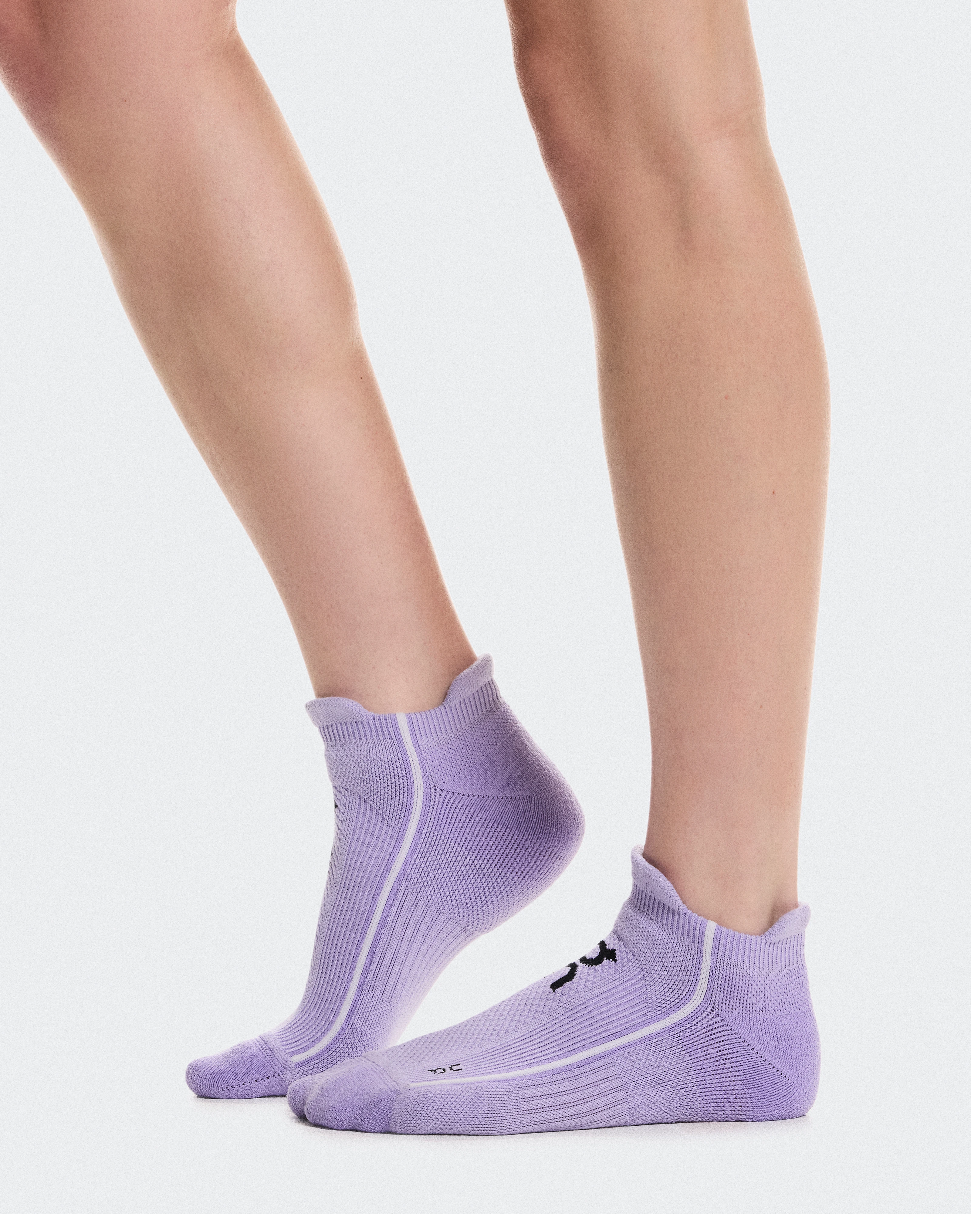 On Court Sock Low Bloom & Ivory Unisex – Performance tennis, cushioned, breathable Socks