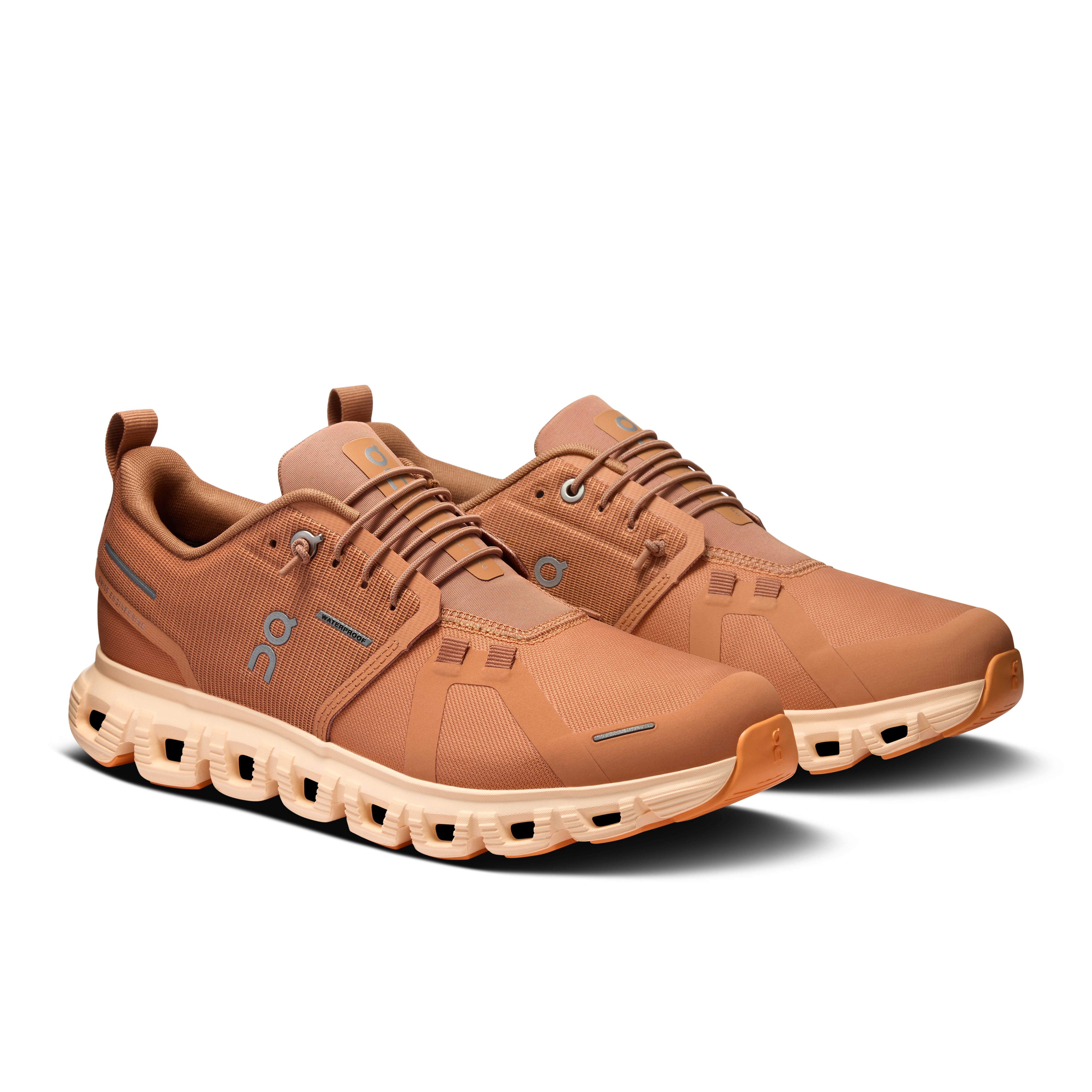 Women's Cloud 6 Waterproof | Black | On United States