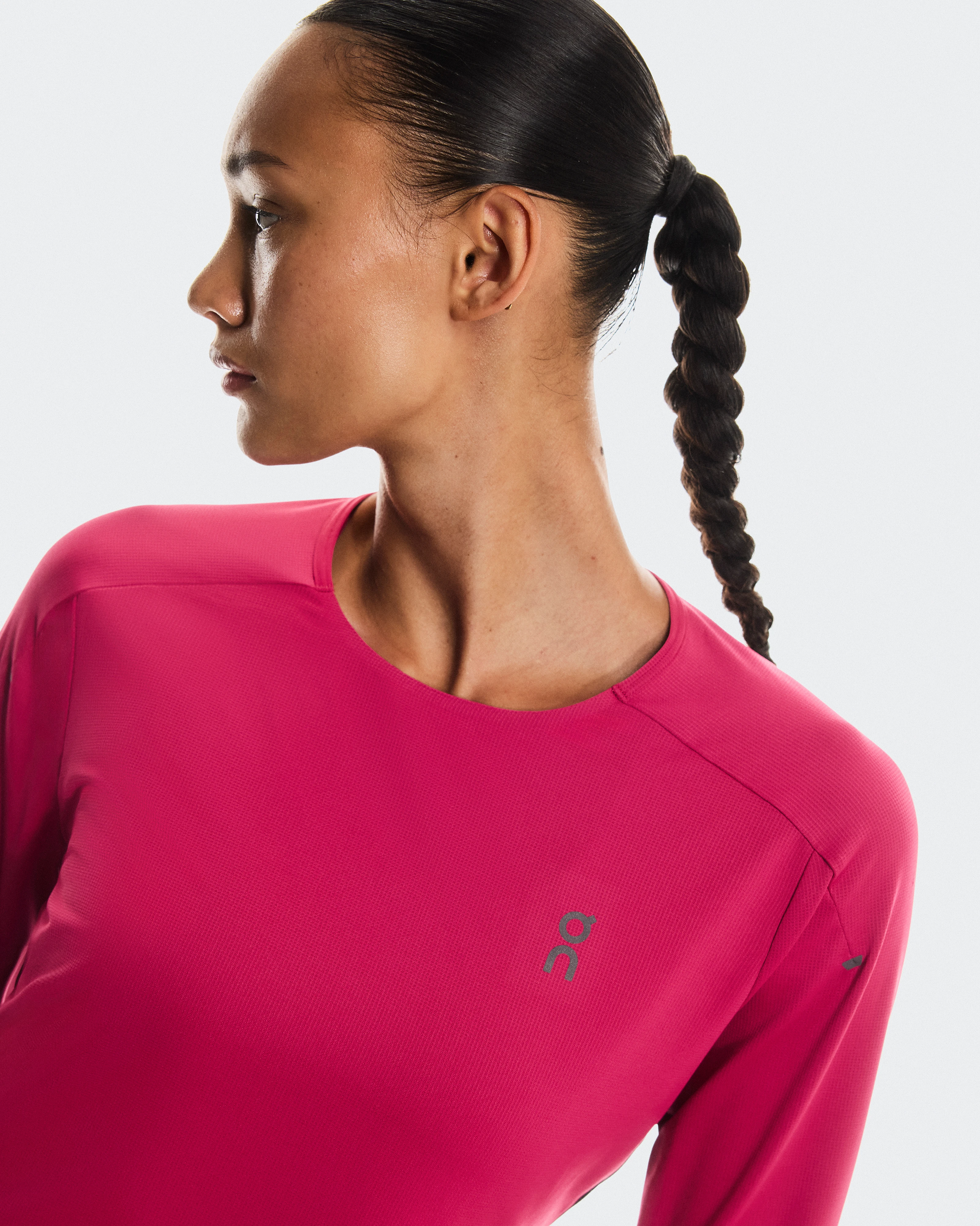 On Performance Long-T Grenadine & Black Women Tops and t-shirts