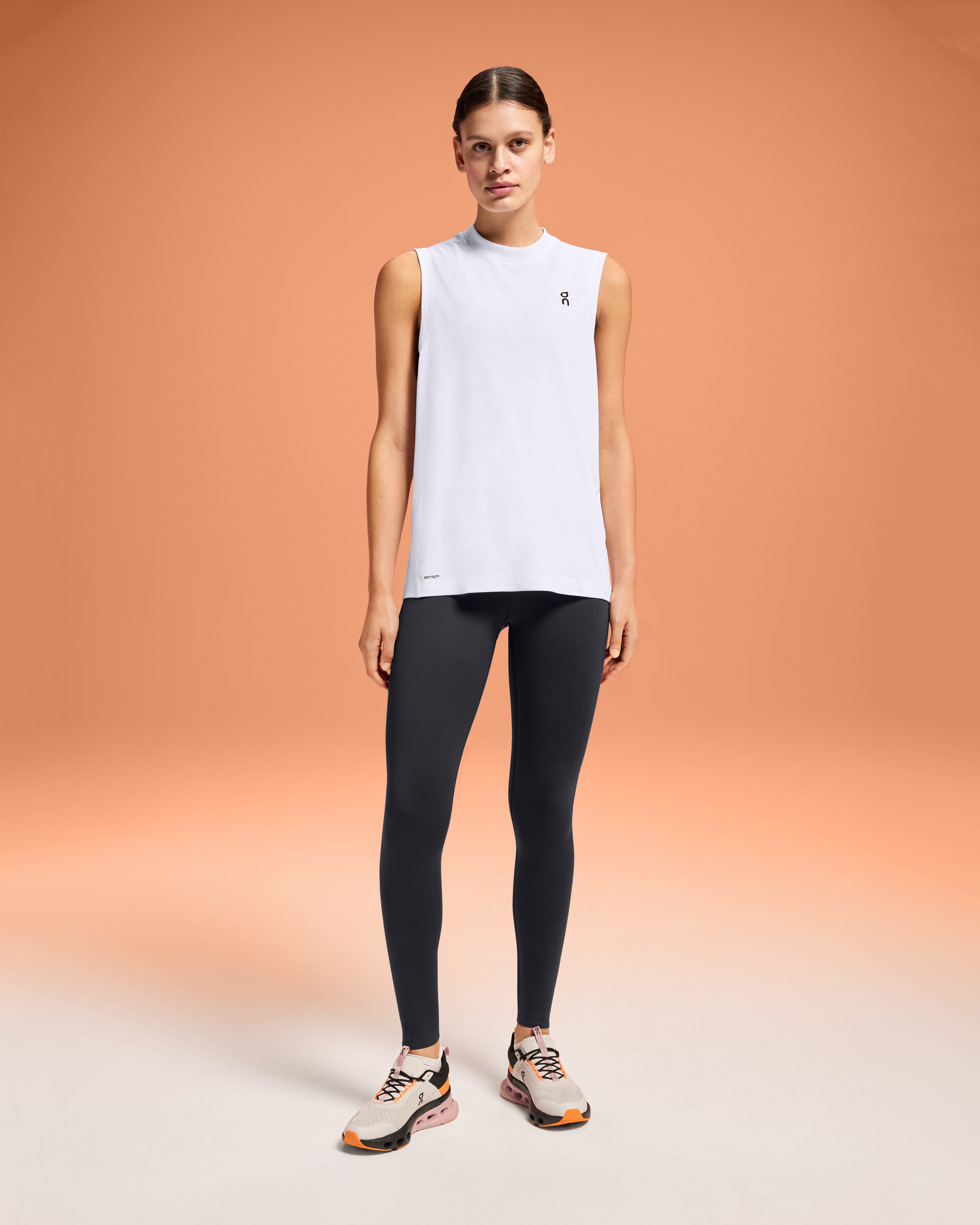 Active TankWomen / White / L