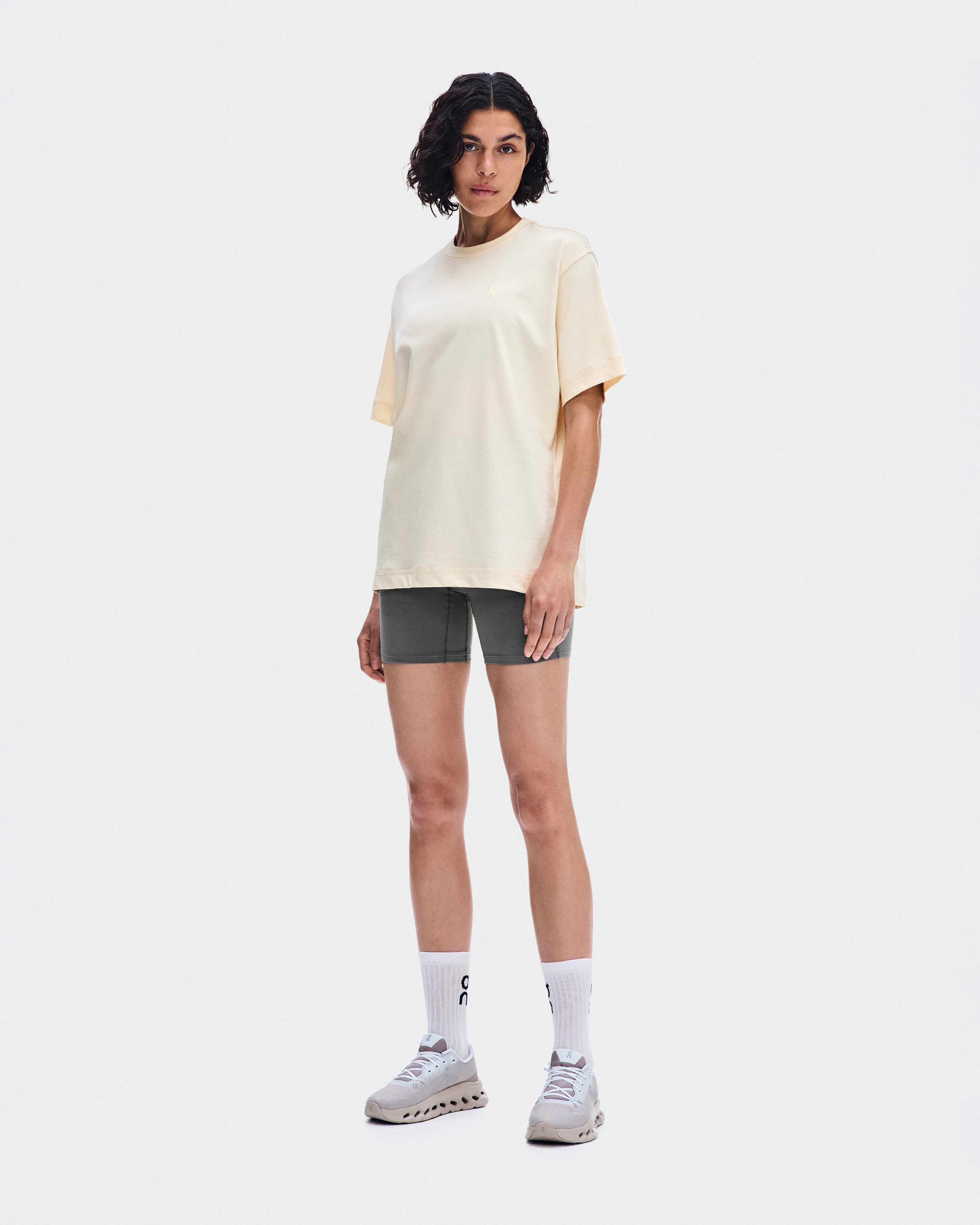 On Club Collective-T Chantilly Women Tops and t-shirts
