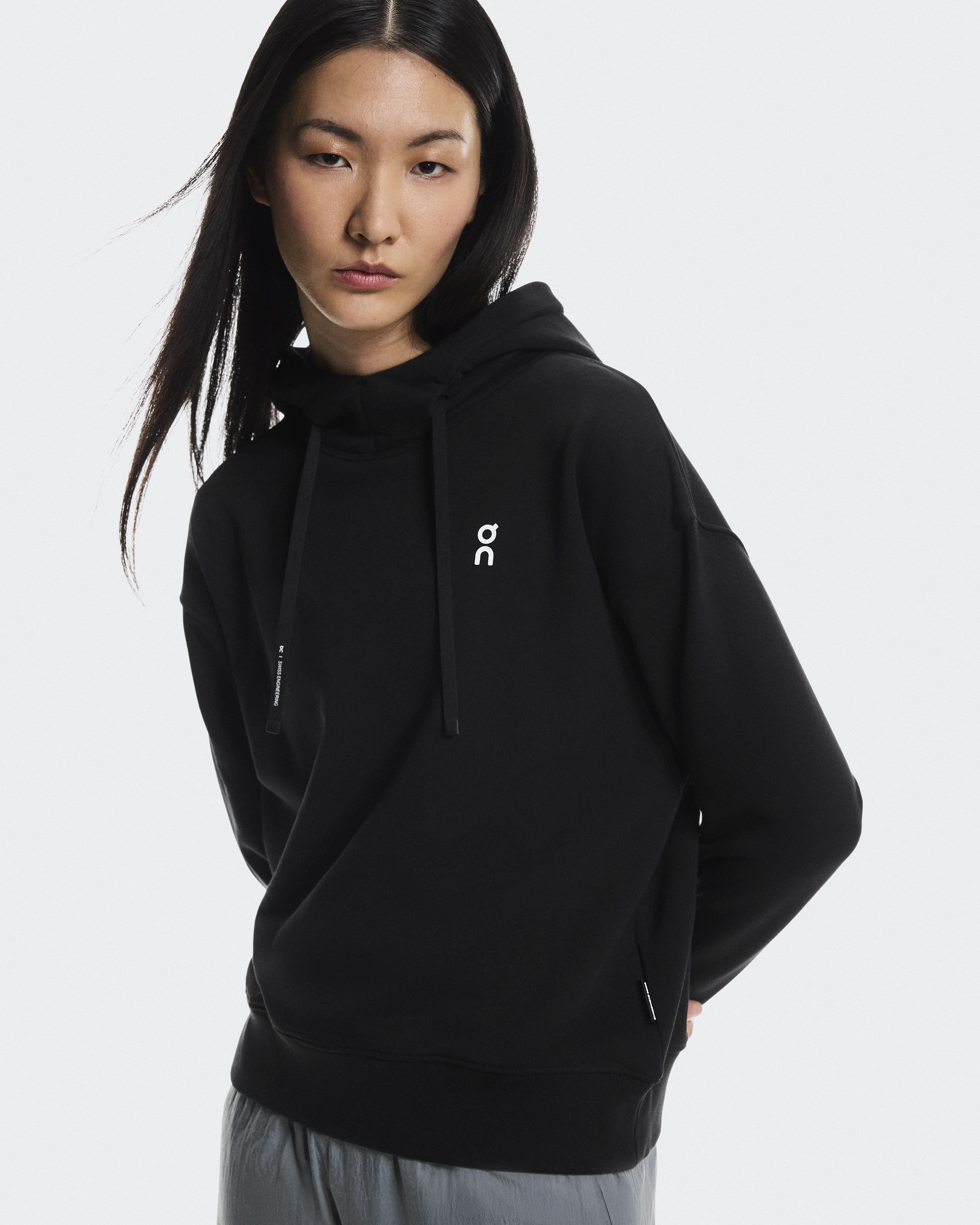 Women's Club Hoodie Smash | Black & Purple | On Japan