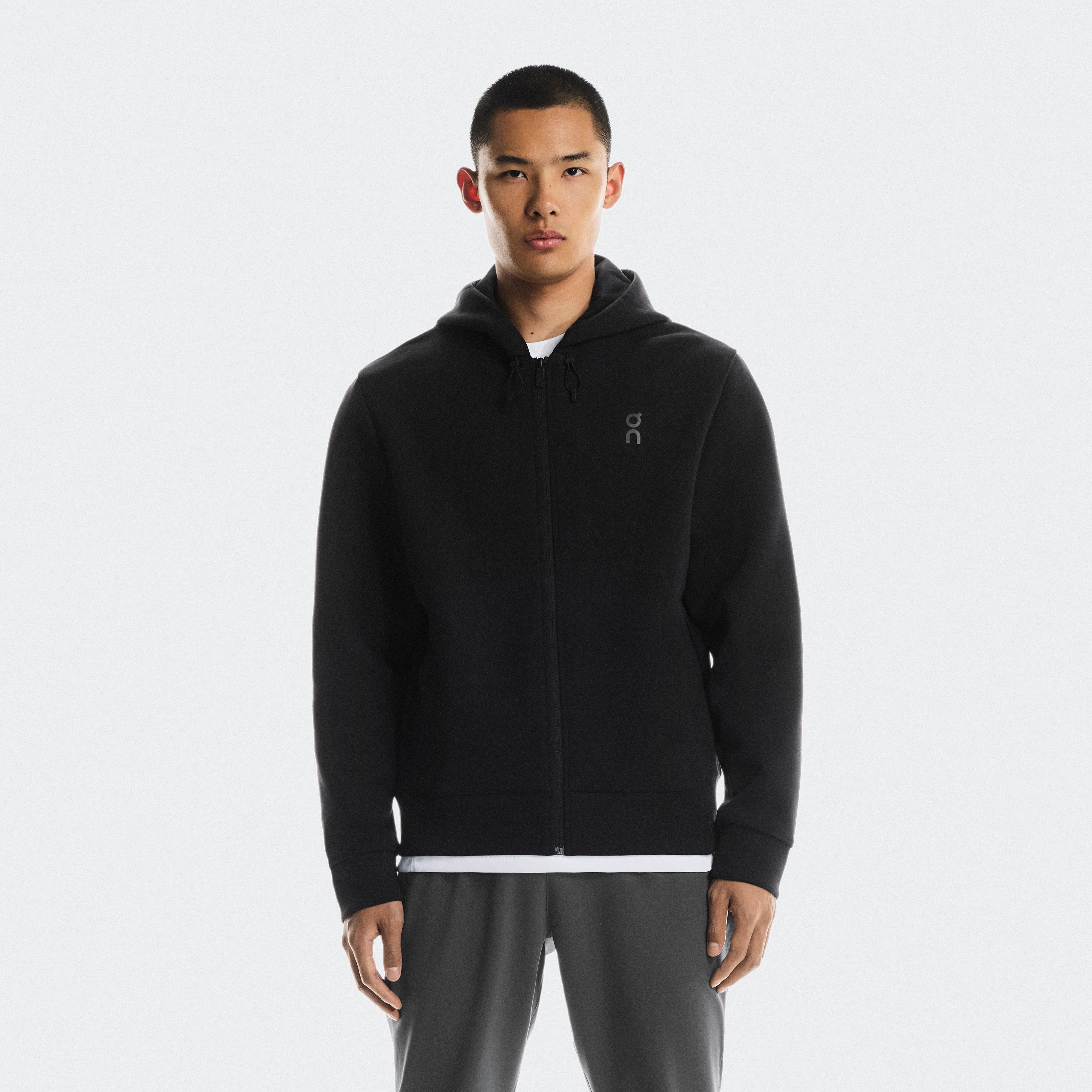 On Focus Tech Zip Hoodie Preto Masculino Masculino – Uso diário, viagens, recuperação Moletons