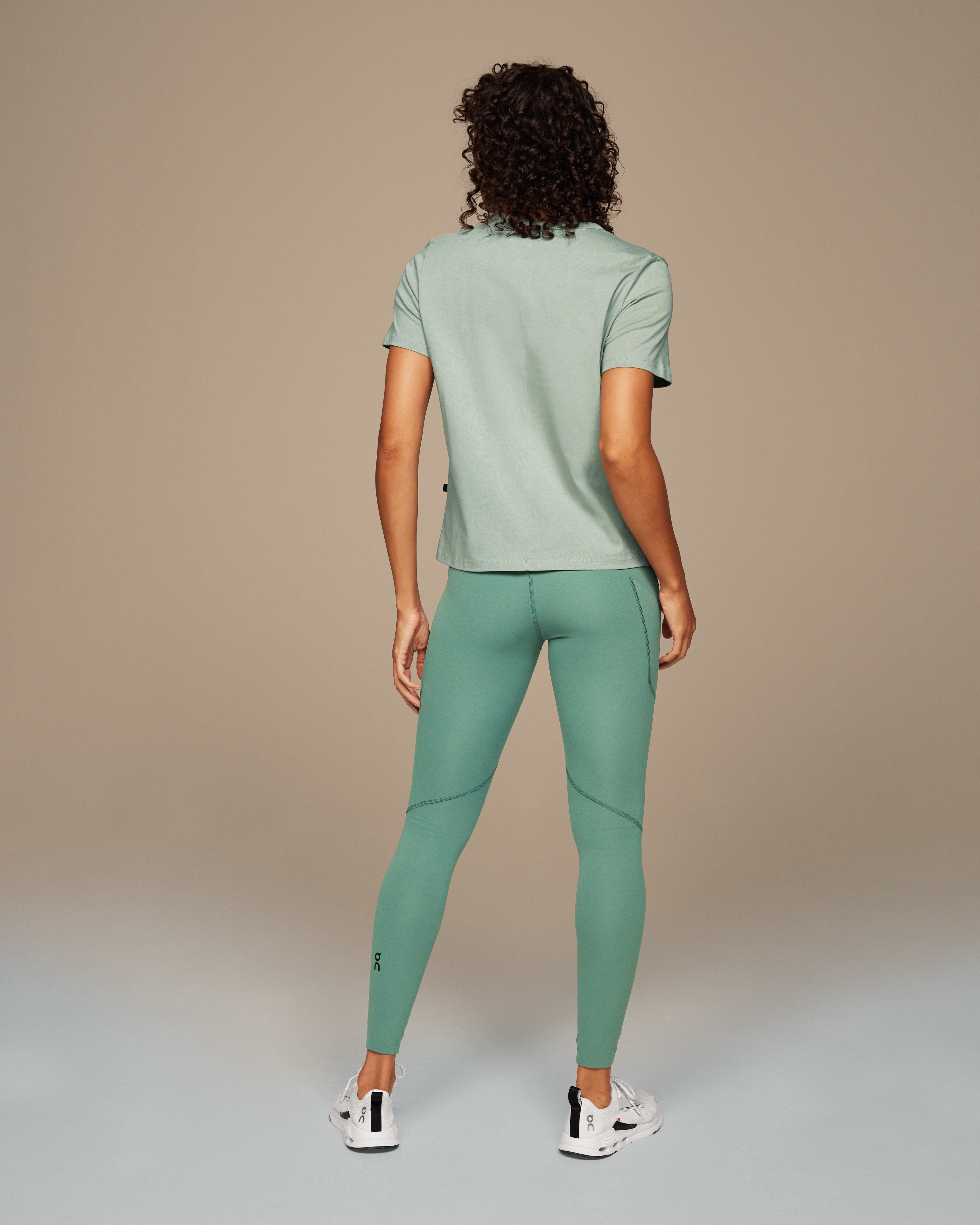 On On-T Moss Damen Oberteile