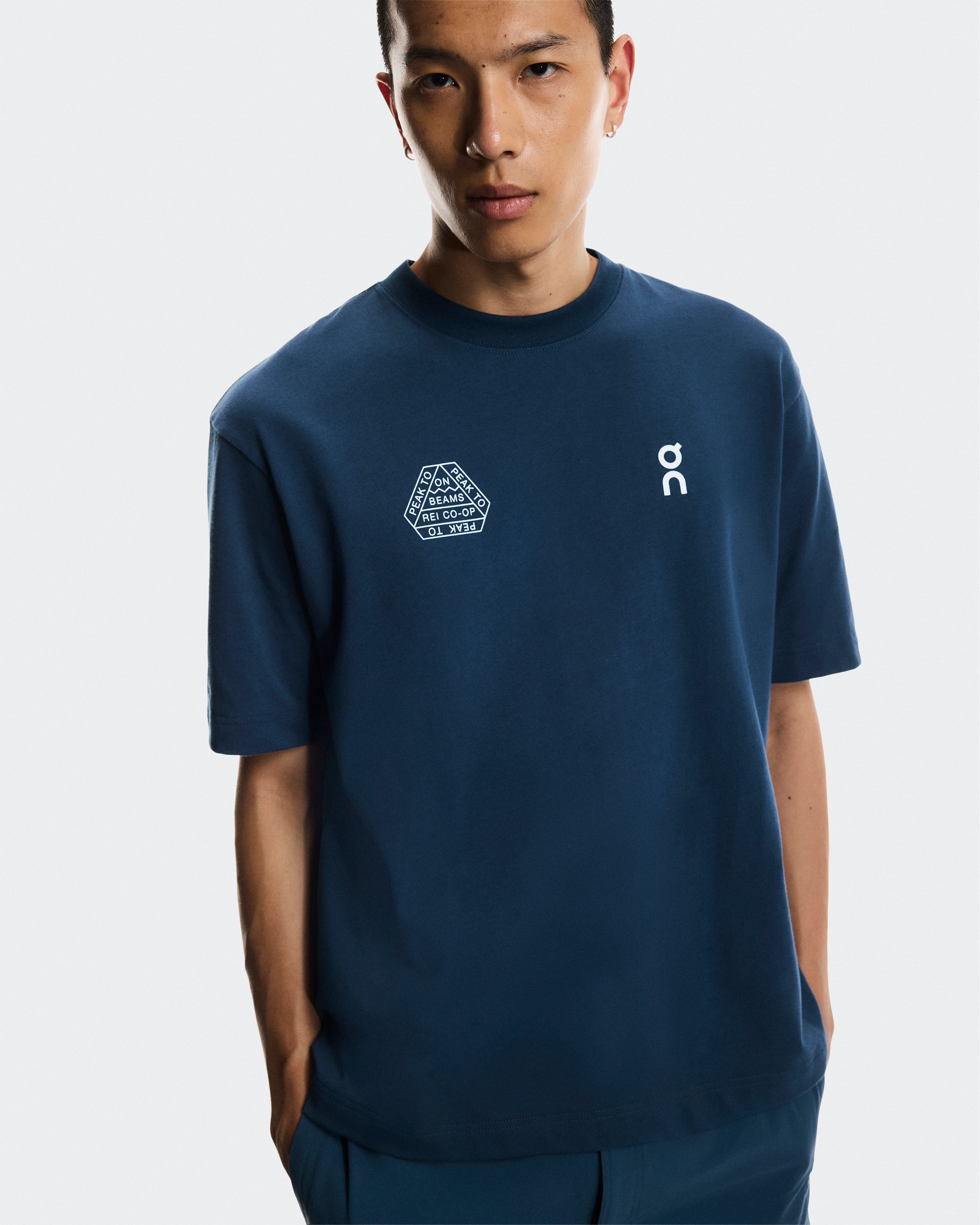 On Studio-T BEAMS REI Pacific Unisex Tops and t-shirts