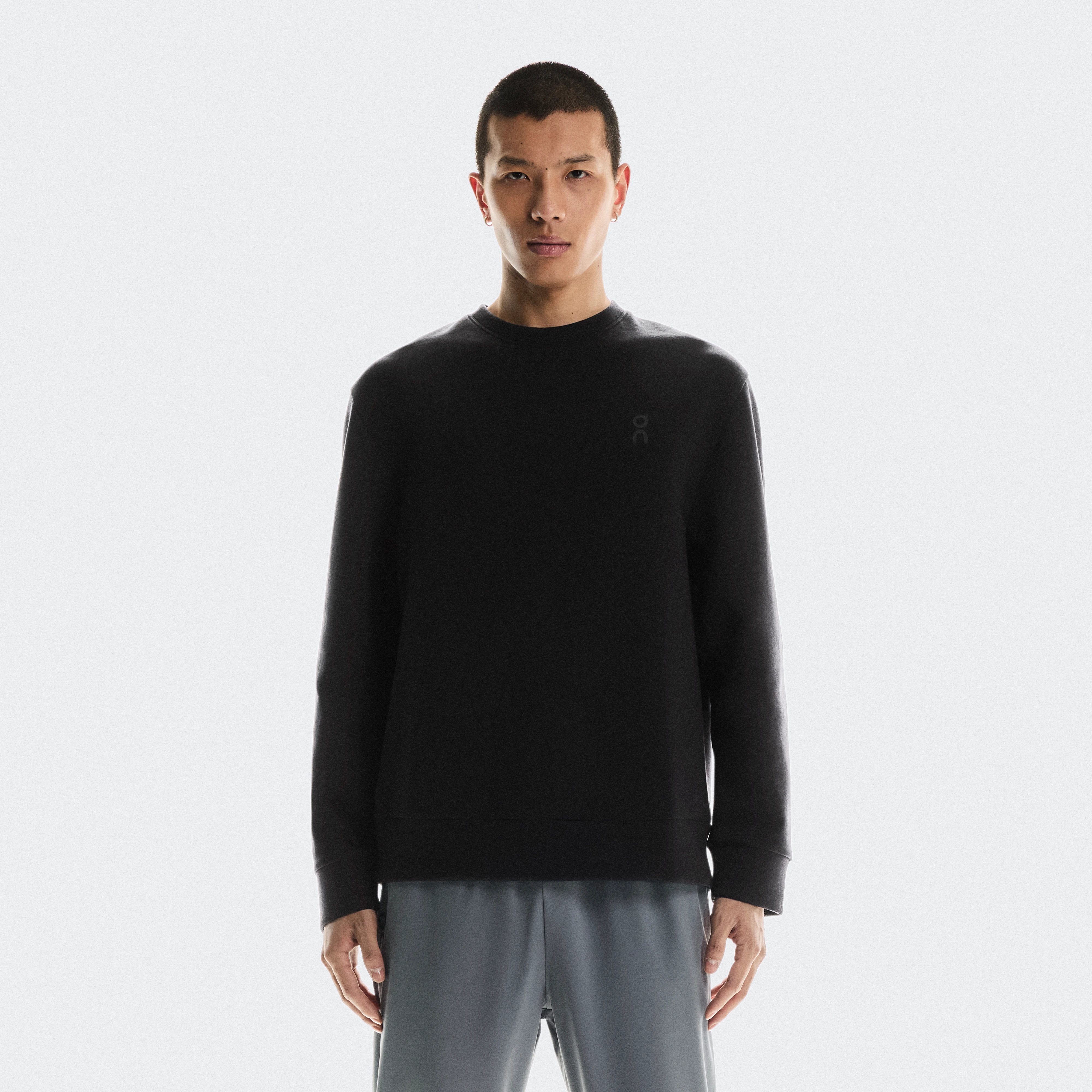 On Focus Tech Crew Black Men Men – All-day wear, travel, training Hoodies and sweatshirts