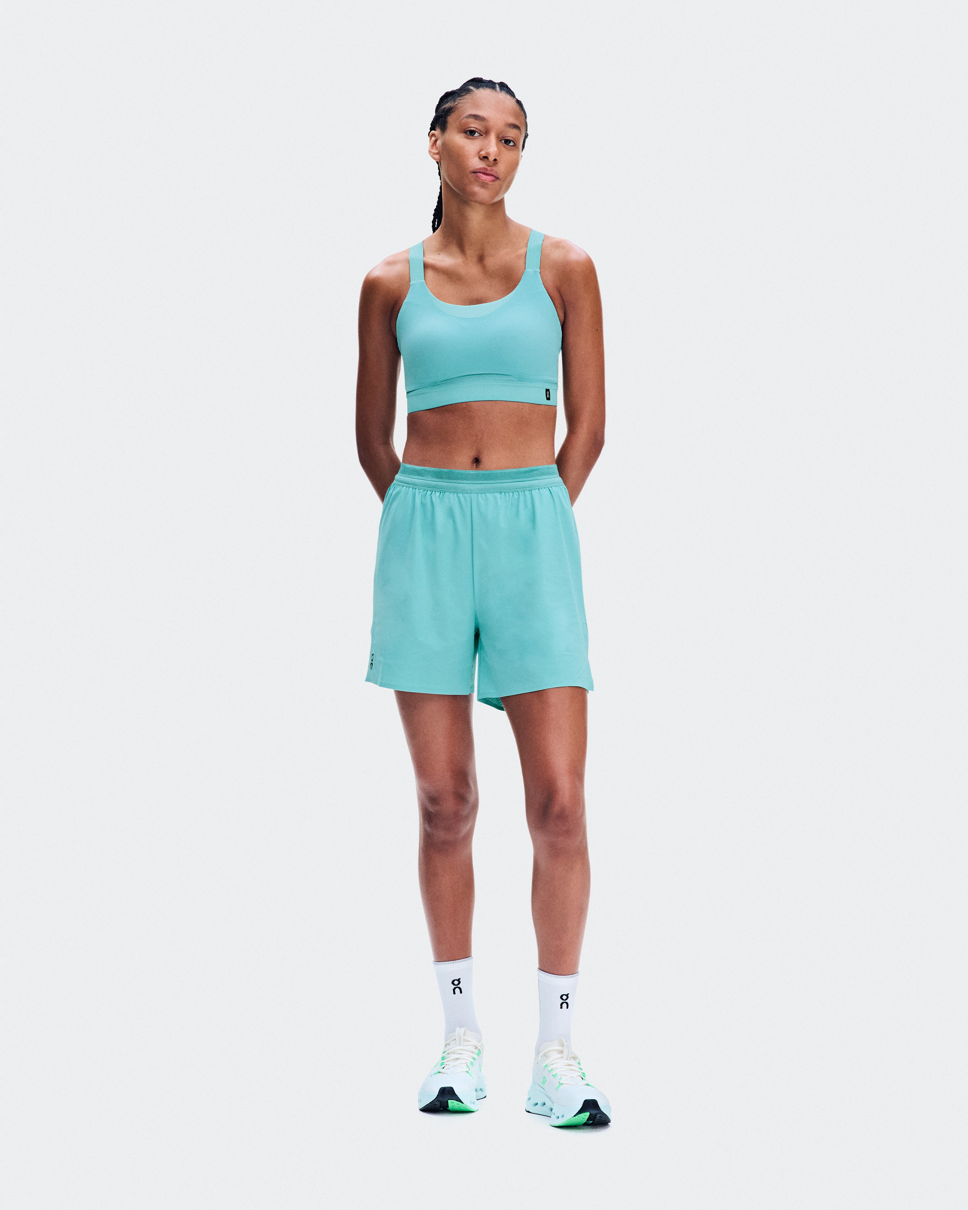 On 5" Performance Shorts Aquamarine Women Shorts