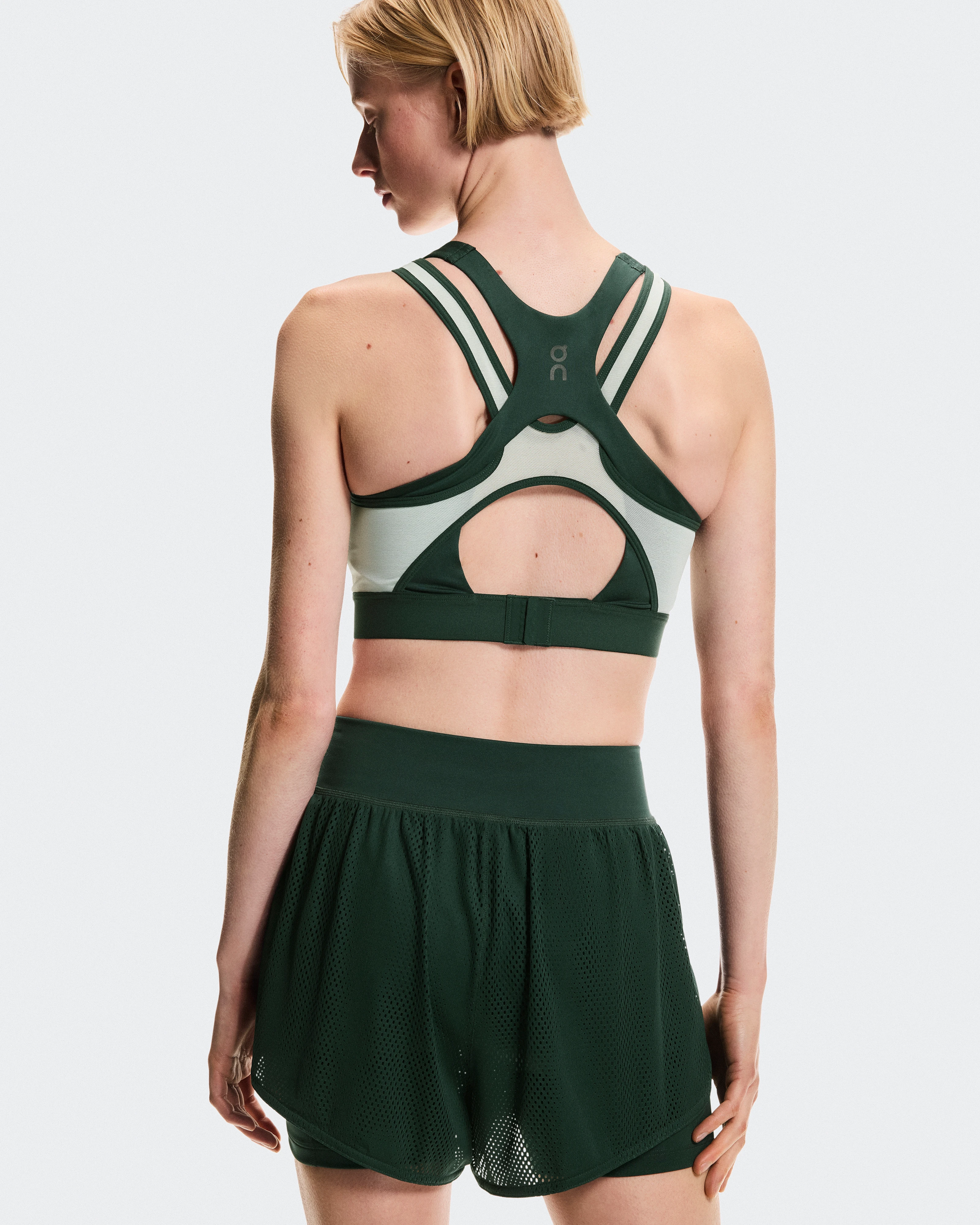 On Train Volt 2-in-1 Shorts Obsidian Feminino Shorts