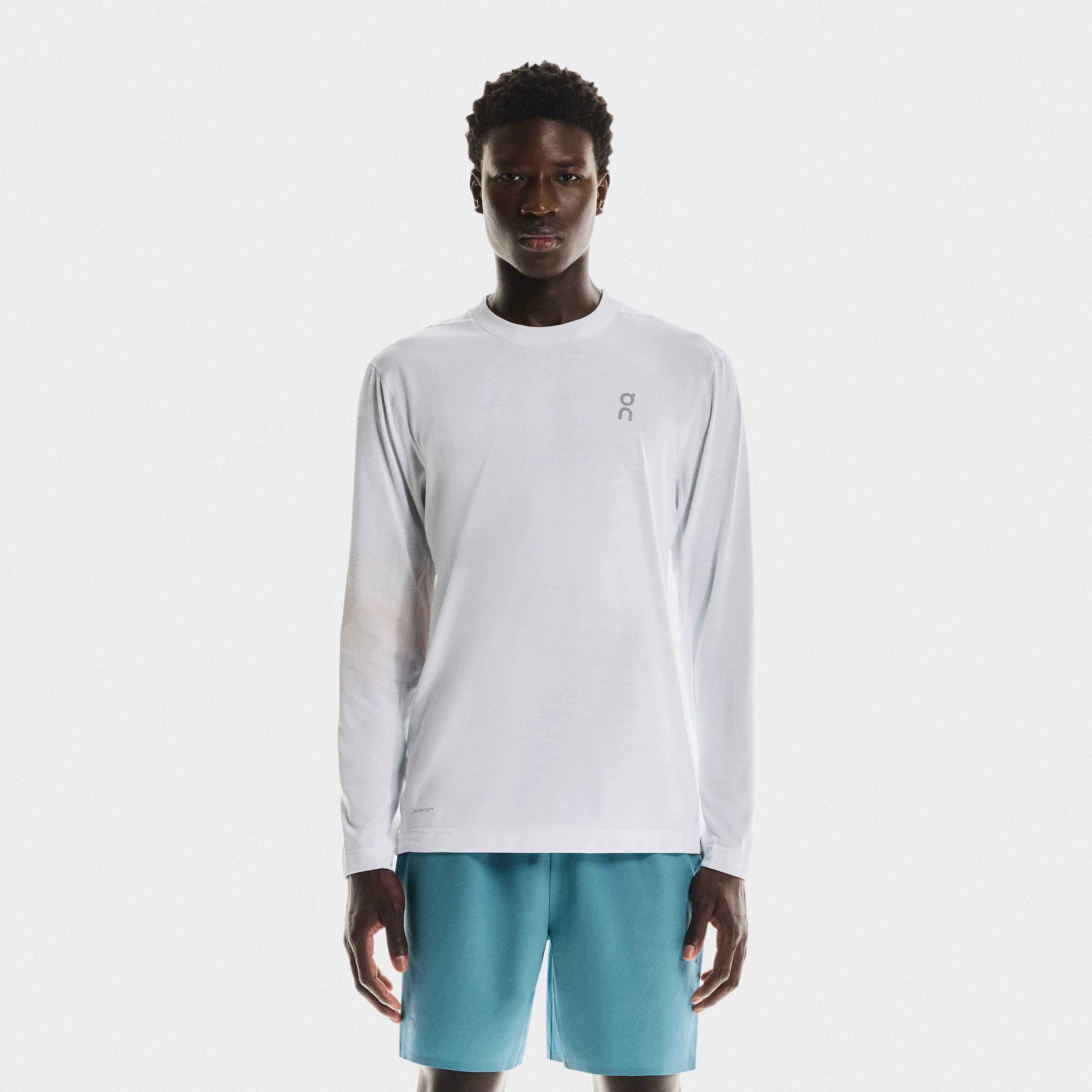 On Train Long-T Graphic White Men Men – High-intensity training, sweat-wicking, versatile Tops and t-shirts