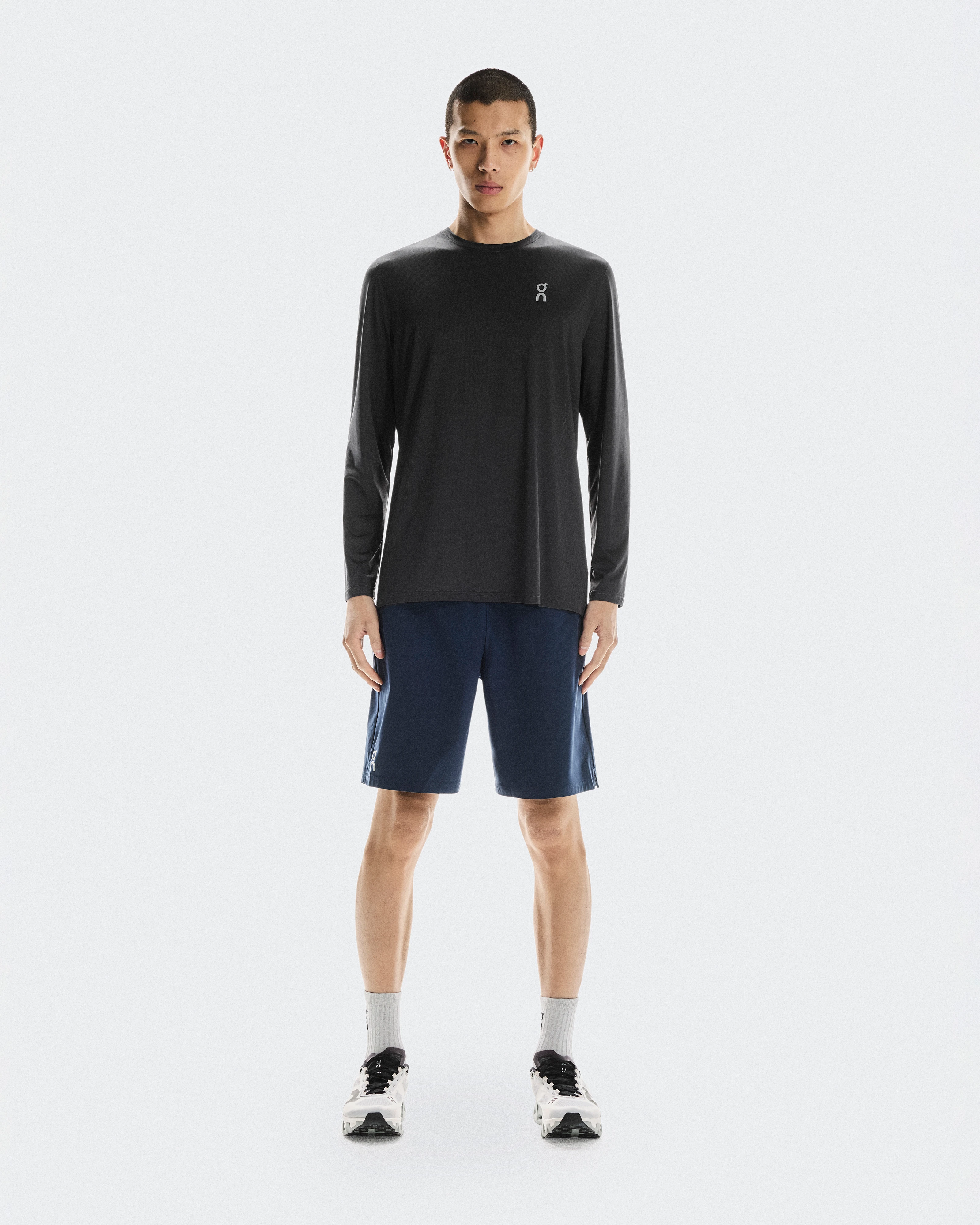 On 9" Core Shorts Navy Men Shorts