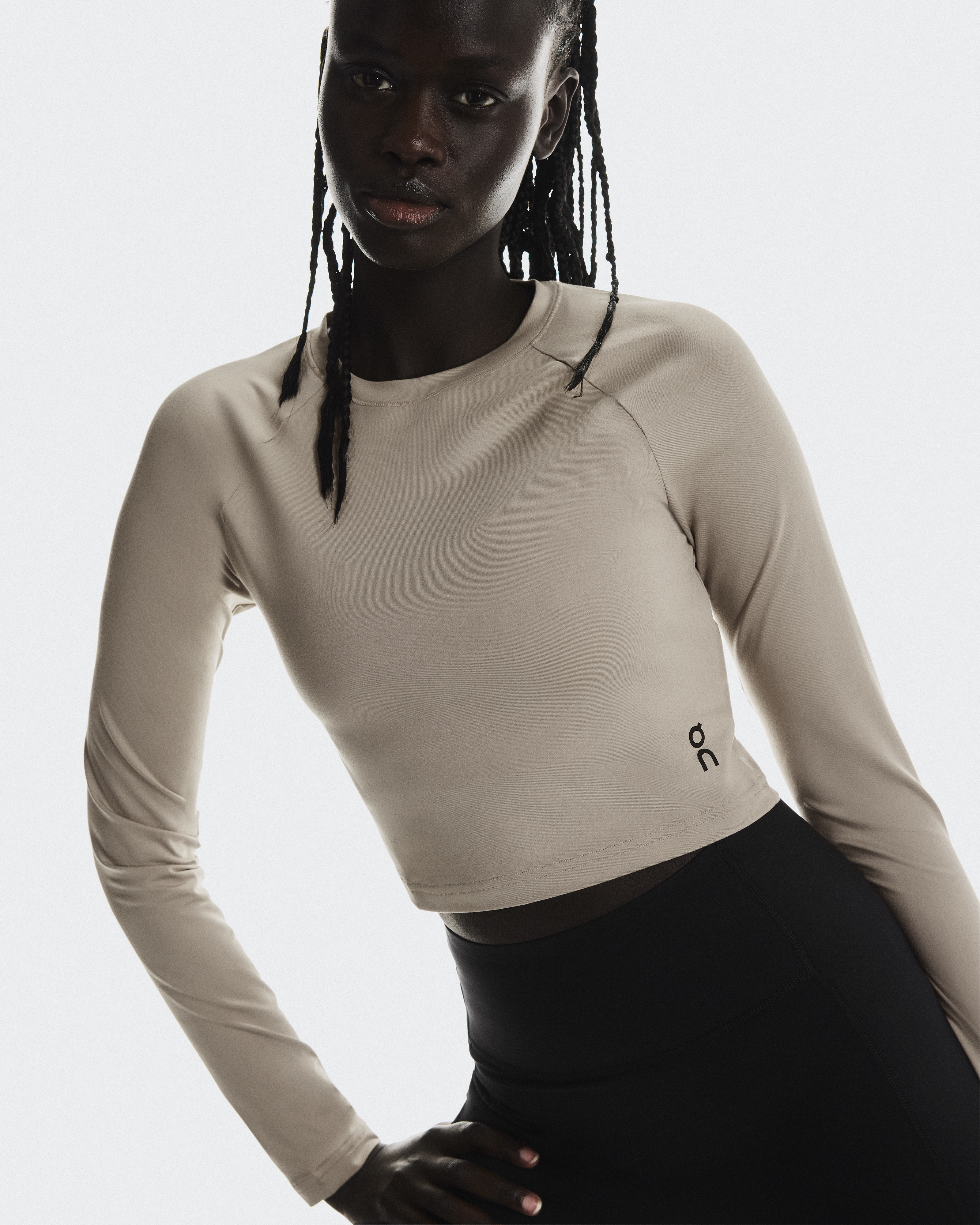 【CPGN STUDIO】24FW★ Cocktail Raglan Long Sleeve Women's Studio Long-T Crop | Beige | On Sweden