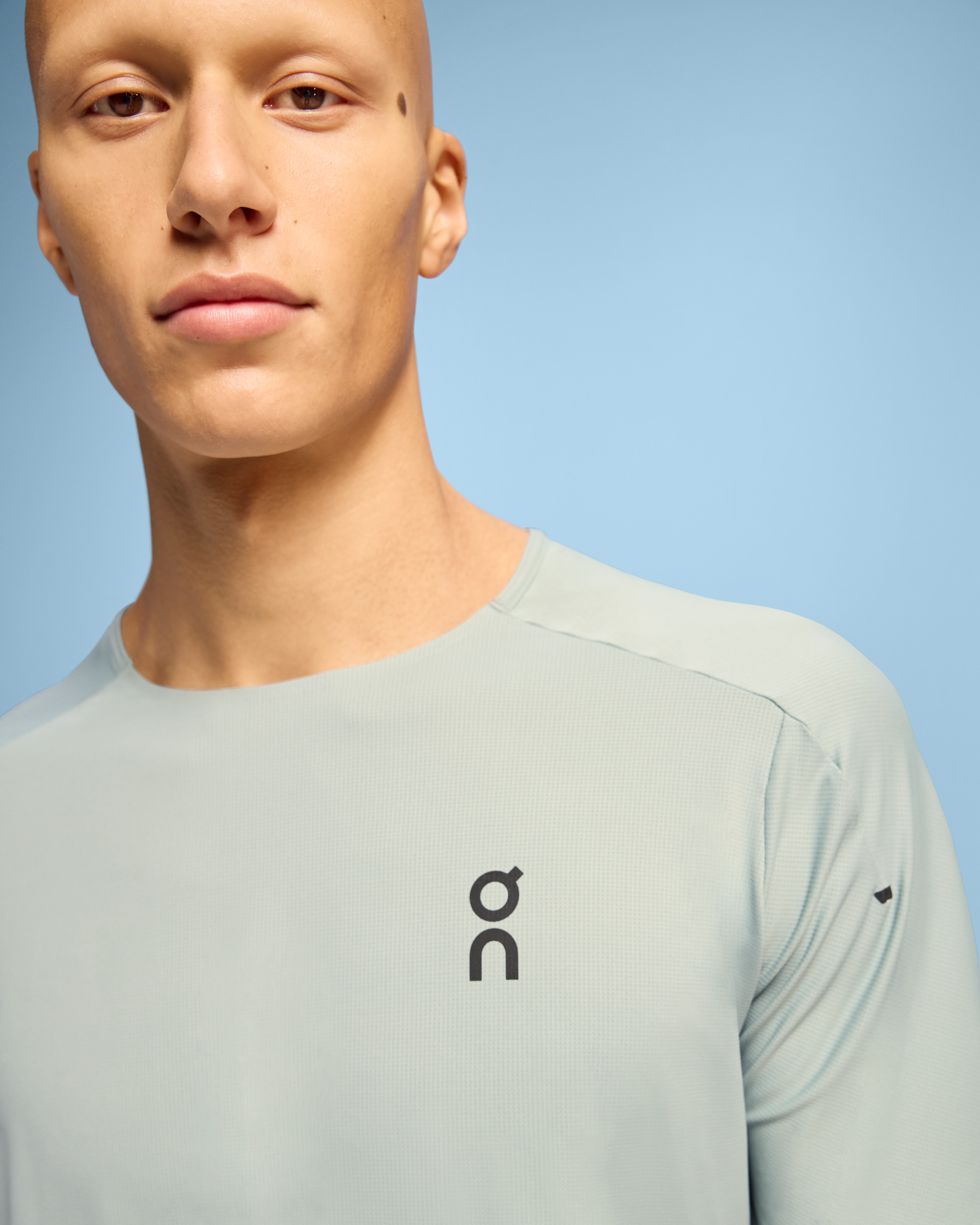 お値下げします。インヴェル　パワーティーシャツＭ.Ｌ AZUL BY MOUSSY（アズールバイマウジー） tシャツ ダンボールシャツ