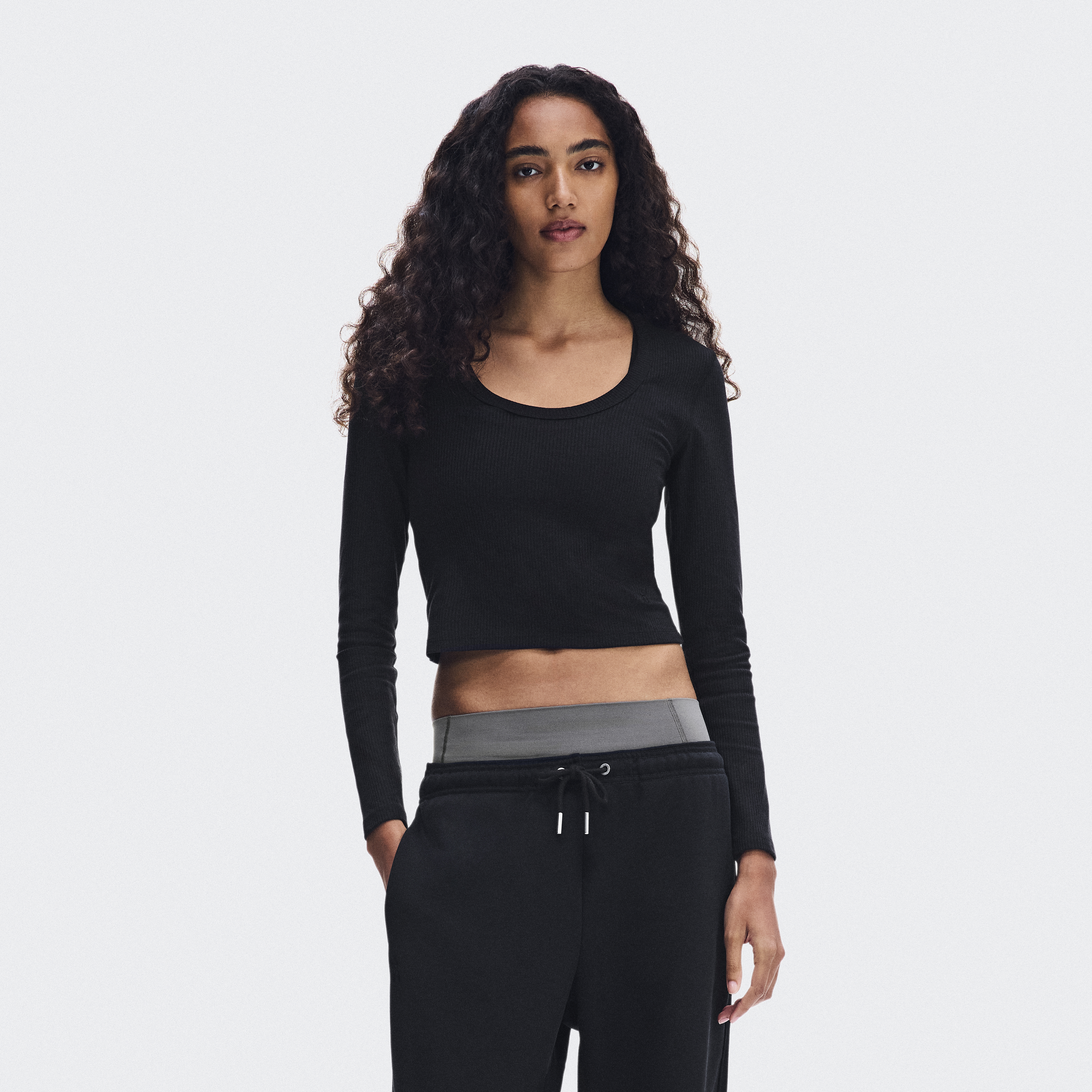 All-Day Ribbed Long-T Long-Sleeve Shirt in Black