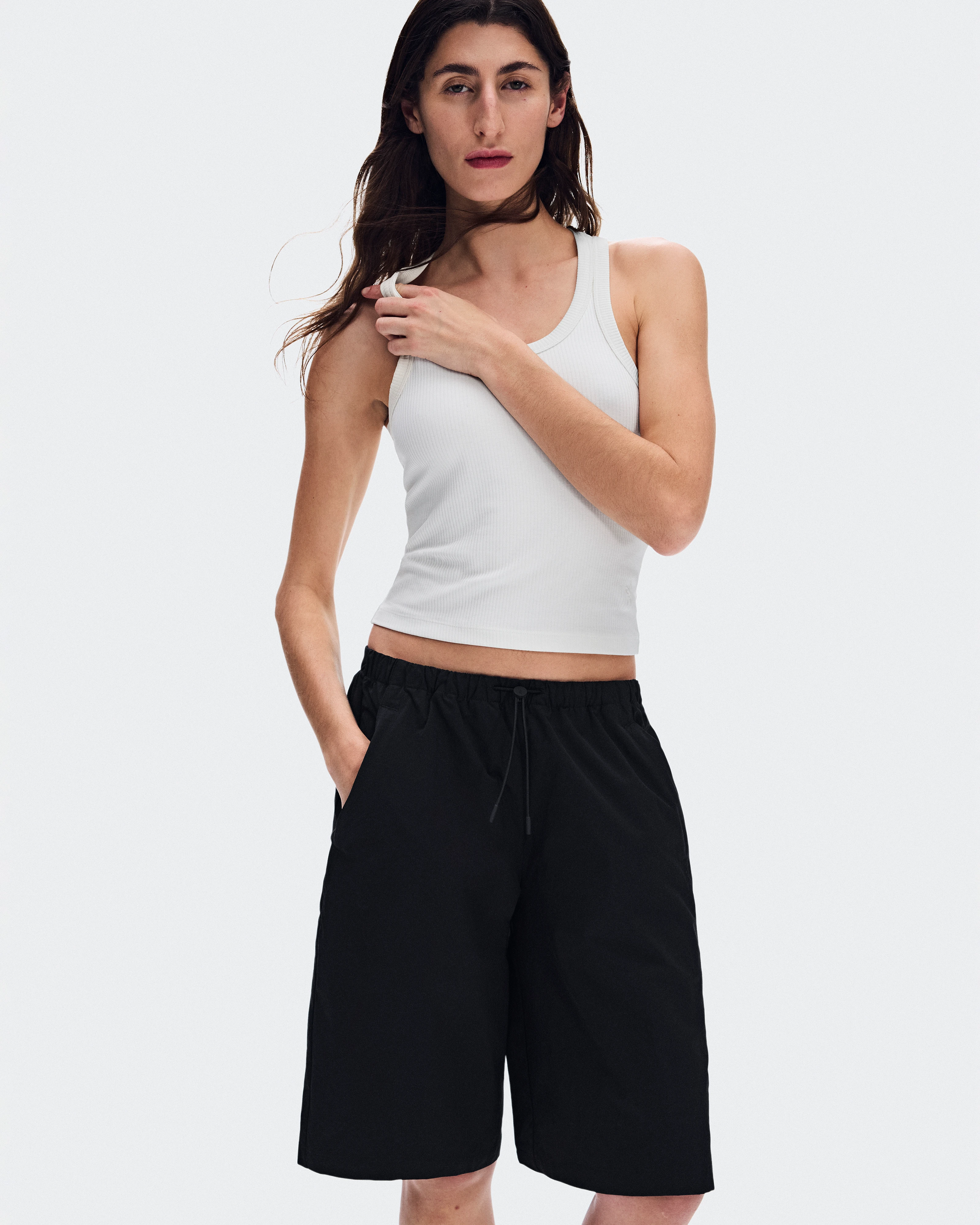 On Bermuda Shorts Black Women Shorts