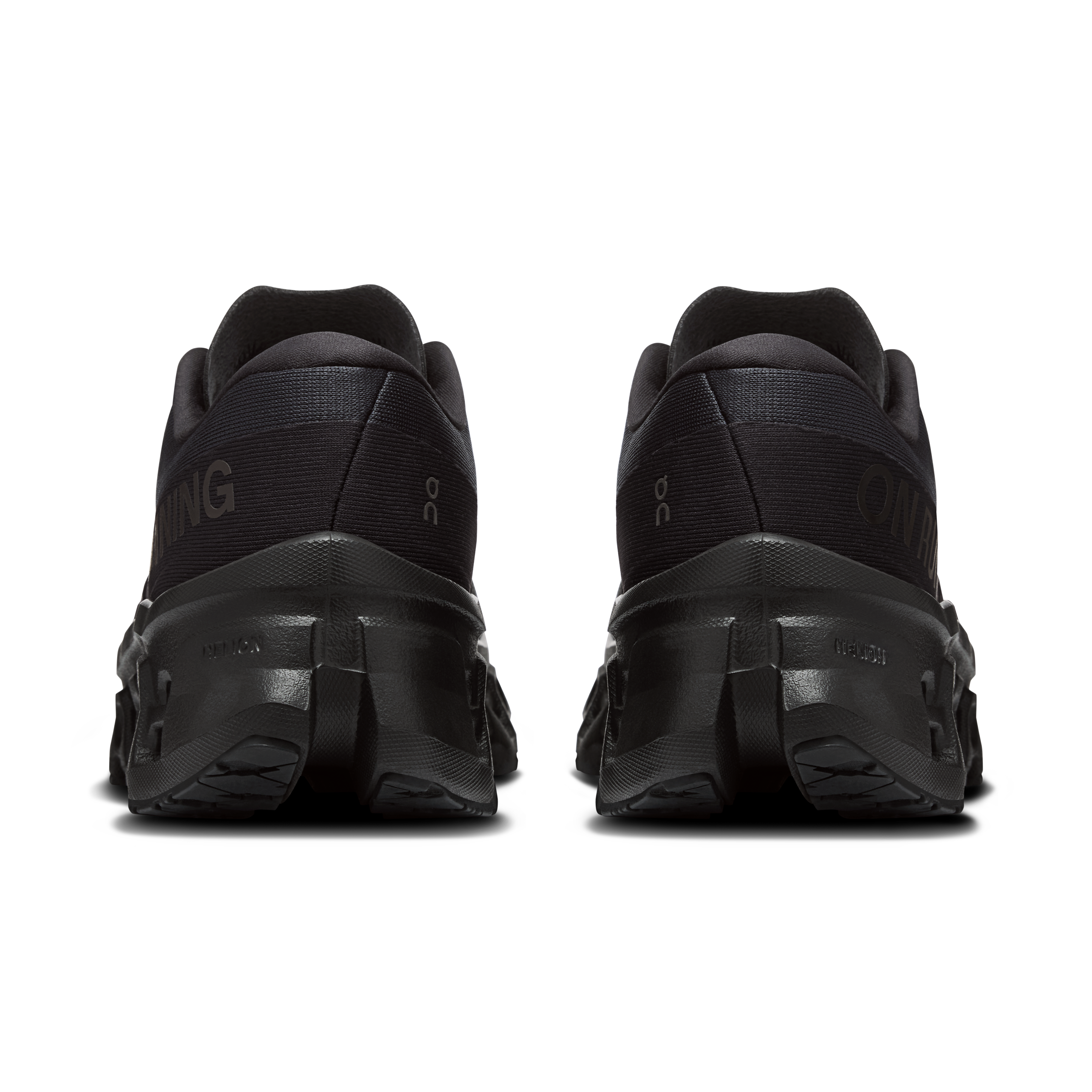 On Cloudmonster 3 Black & Black Femme Running sur route Chaussures