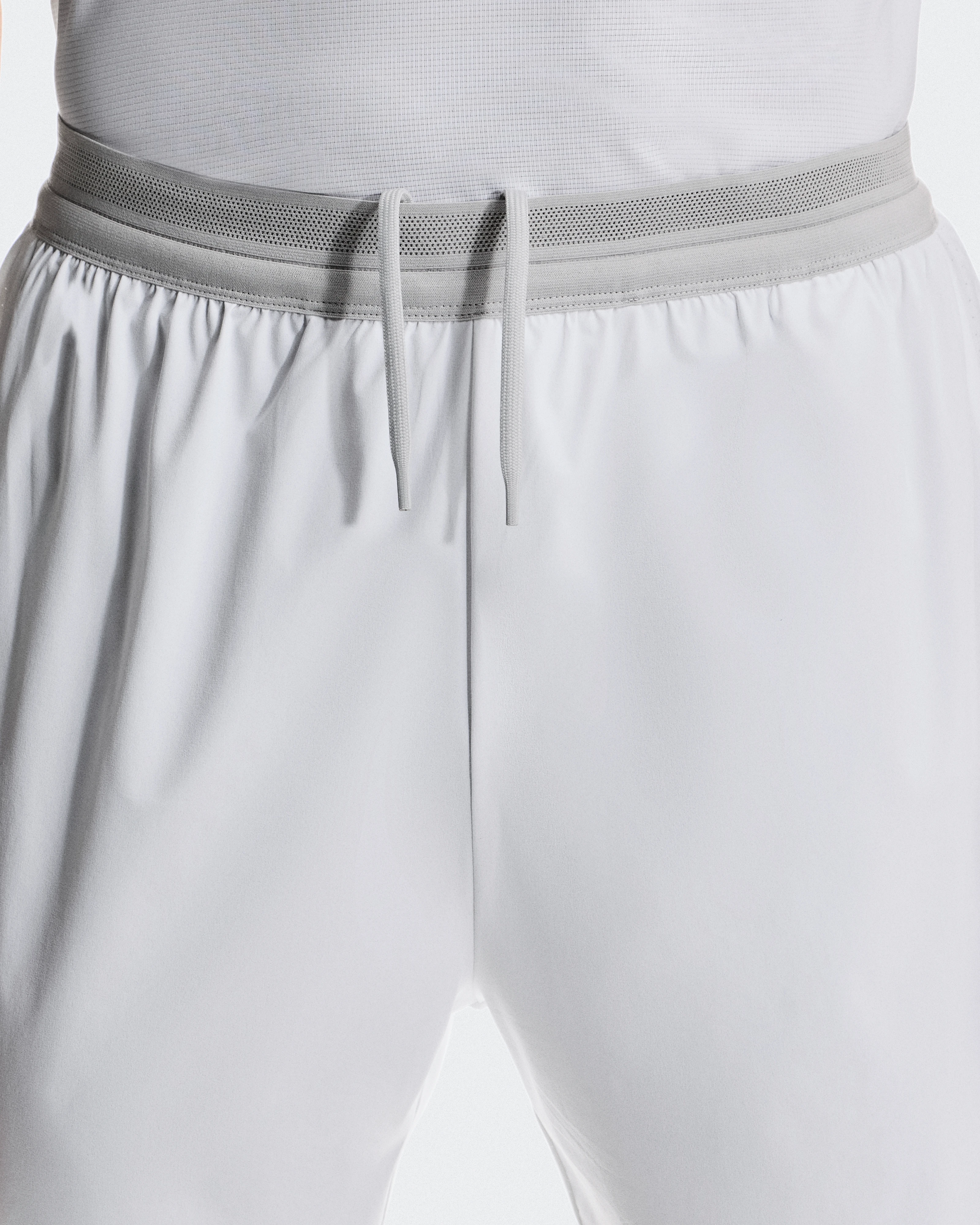 On 5" Performance 2/1 Shorts White & Glacier Men Shorts