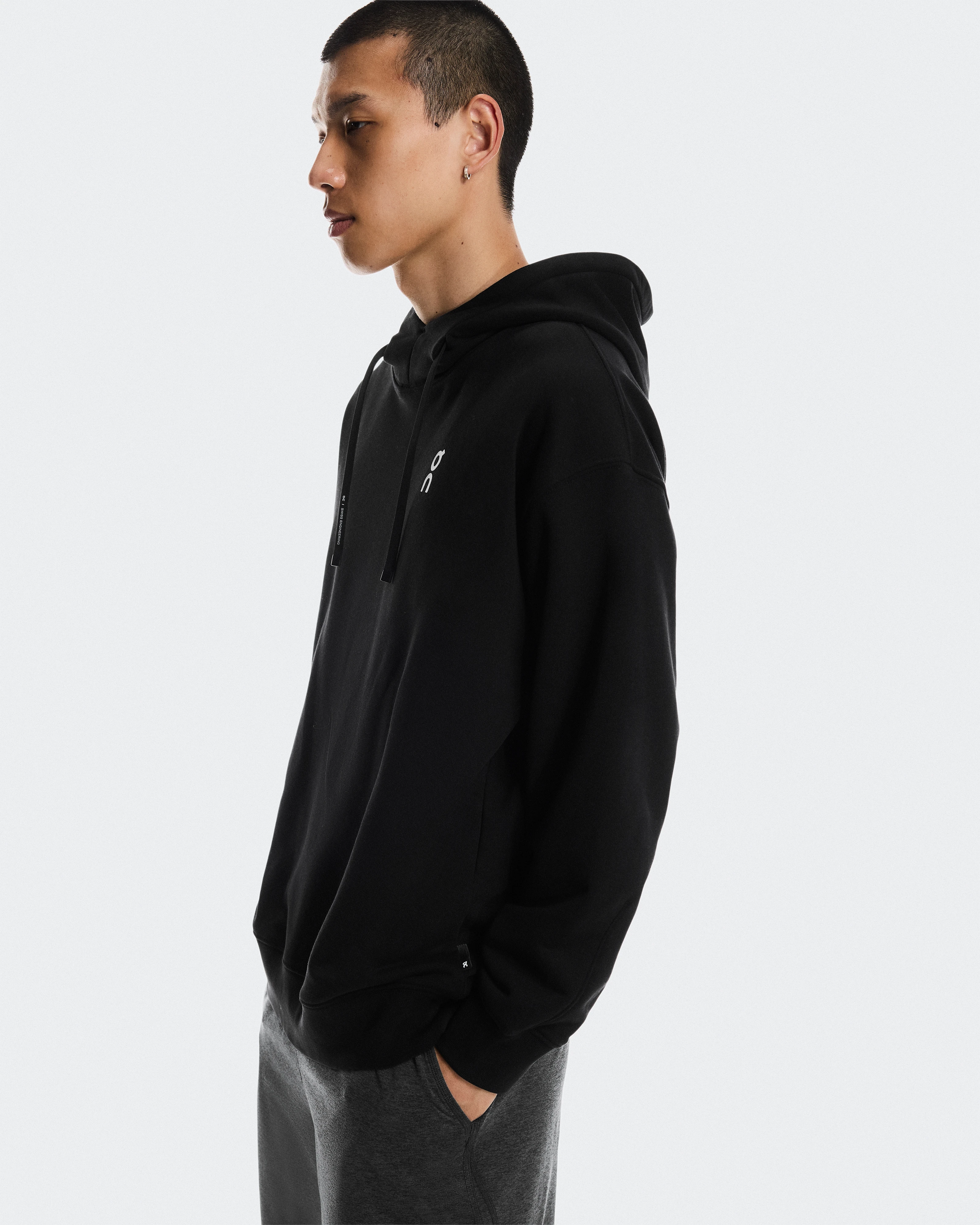 On Club Hoodie Smash Black & Orchid Herren Hoodies & Sweatshirts
