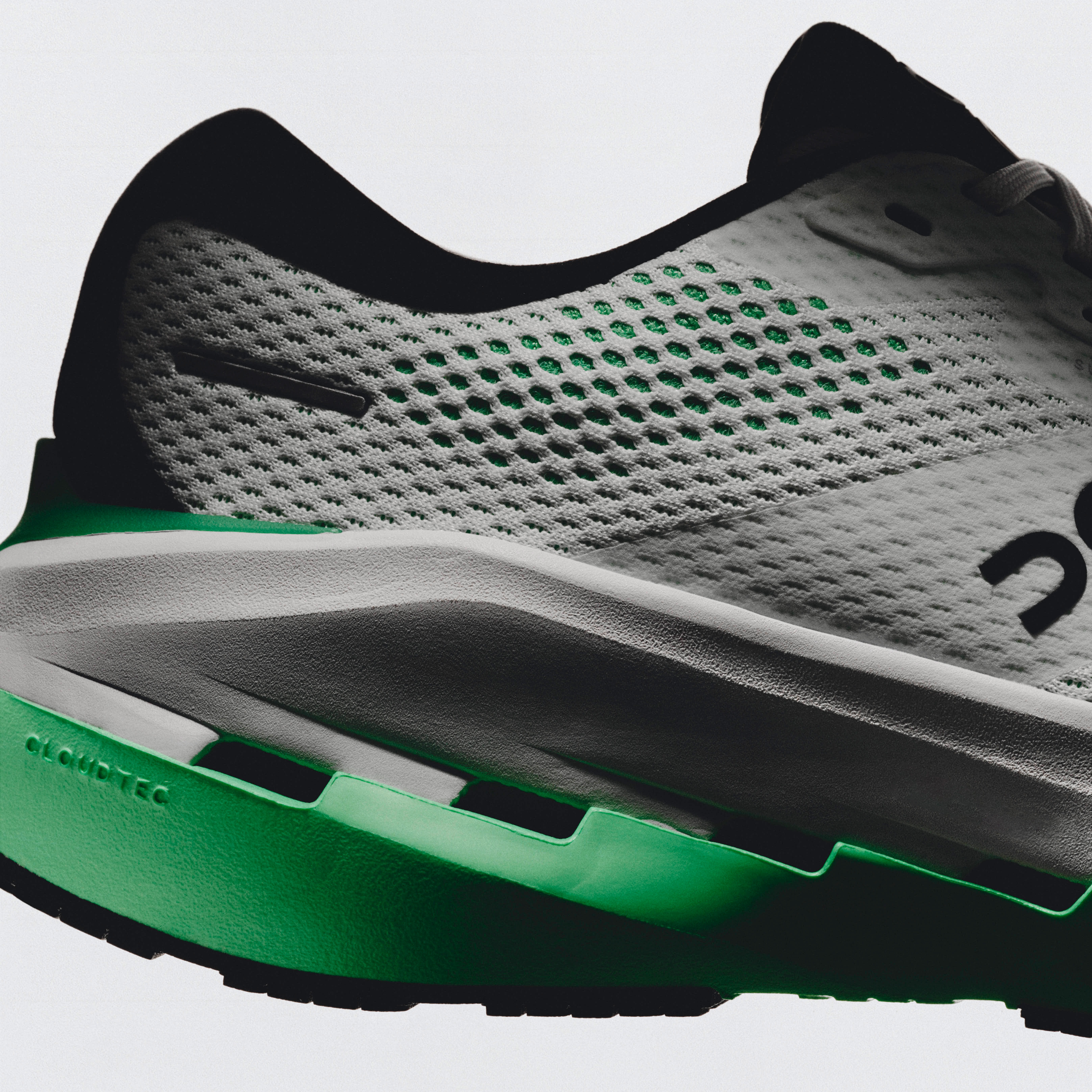 Road Running Gear: Explore the Power of Innovation | On Japan