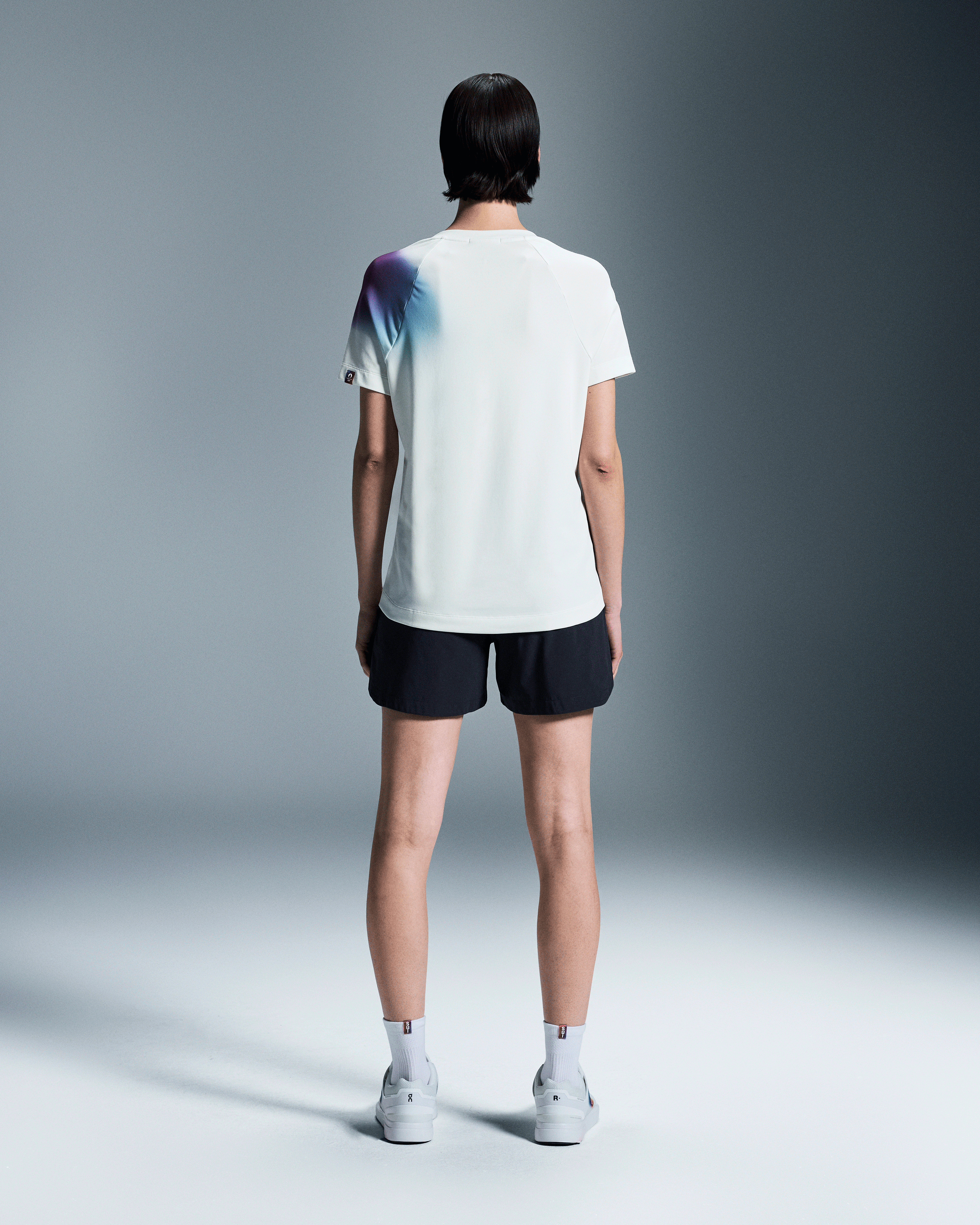 On Swiss Olympic Focus-T Undyed-White Damen Oberteile
