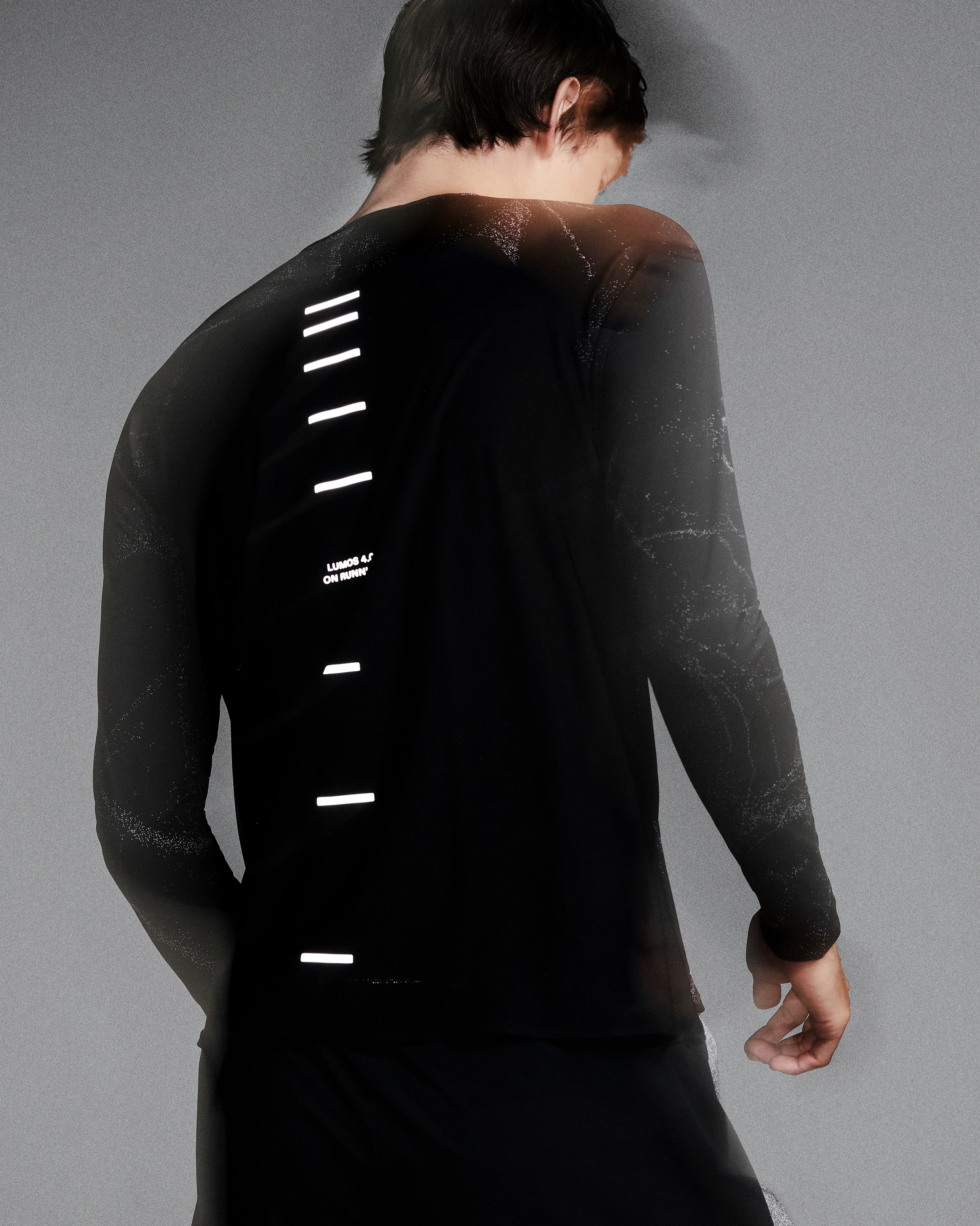 On Performance Long-T Lumos Black Men Tops and t-shirts
