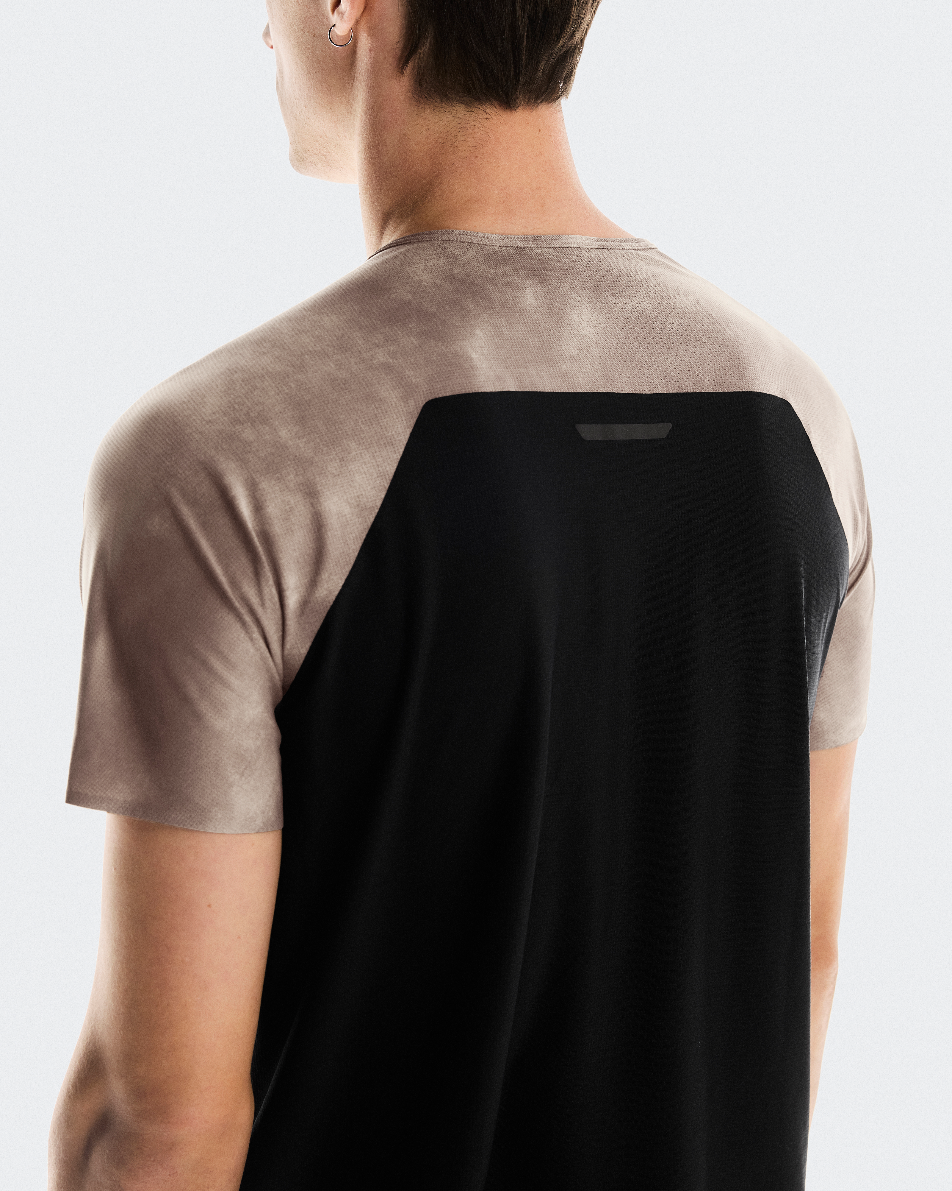 Performance-T AOPMen / Cinder | Black / L