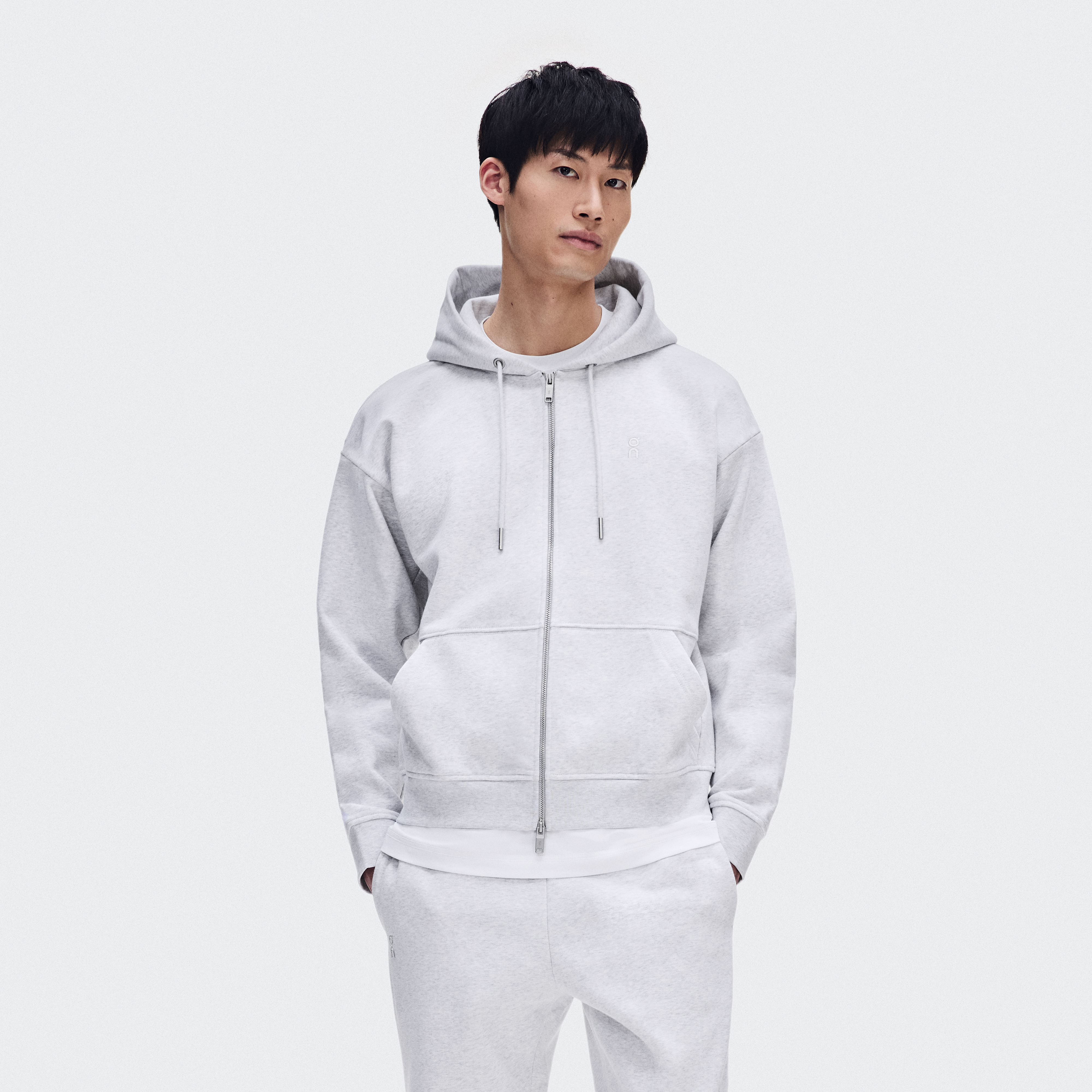 上下セットZipped Hoodie sweat pants オン　on Hoodies & Sweatshirts | On Japan