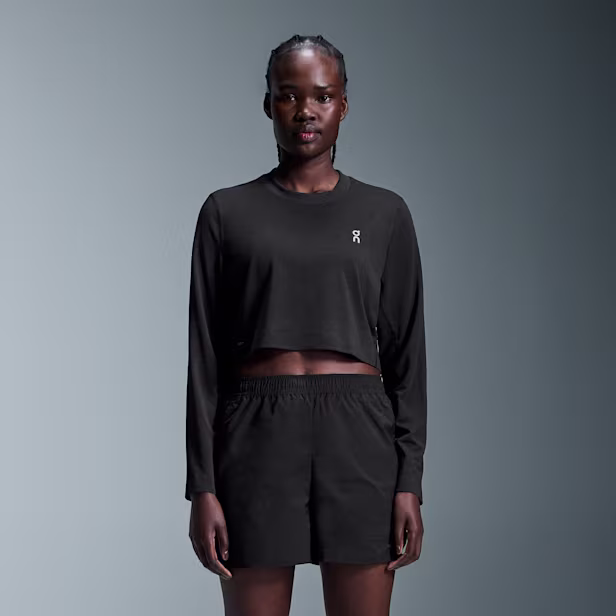 Active Long-T Crop Long-Sleeve Shirt in Black