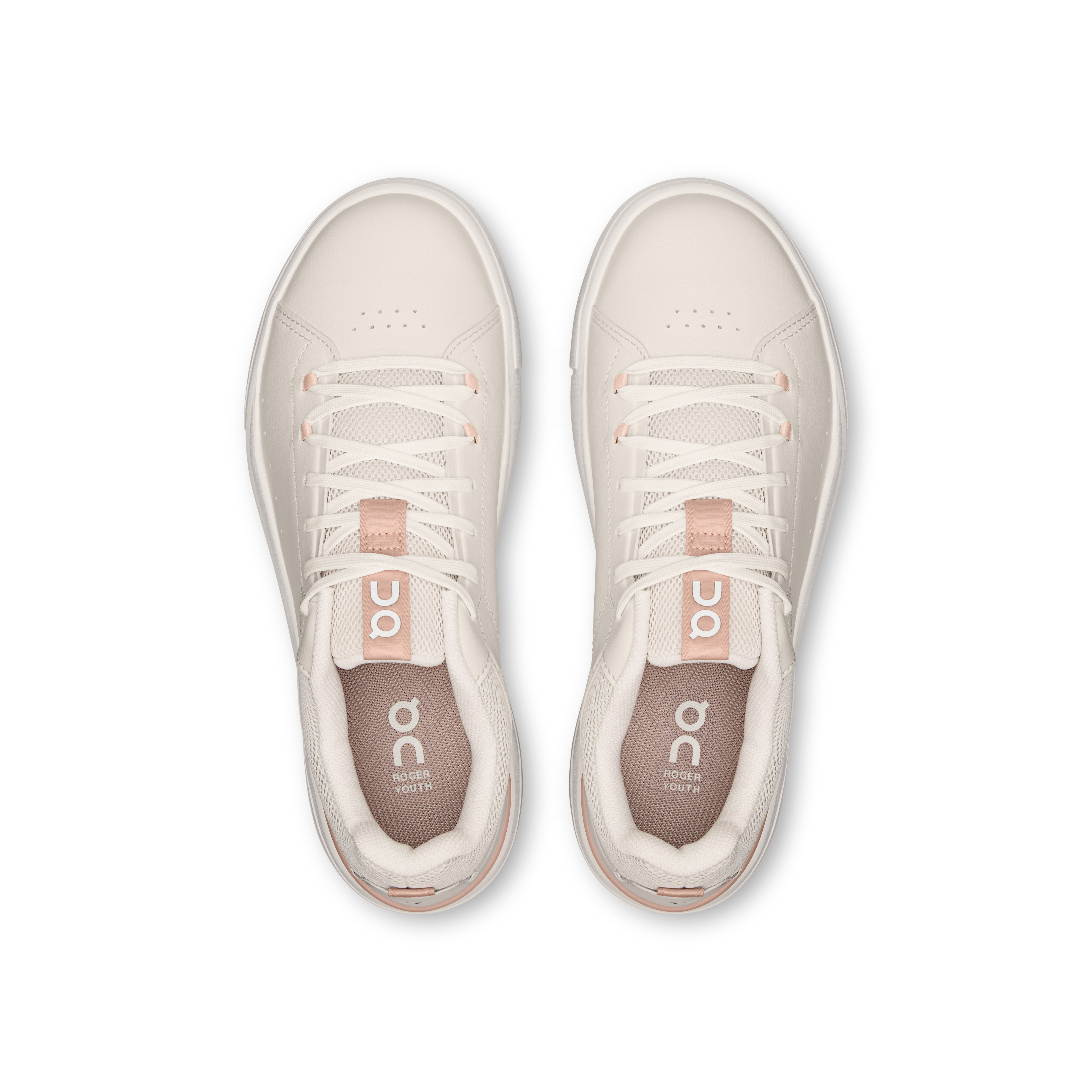 On THE ROGER Youth Ivory & Rosehip Youth Tennis Shoes