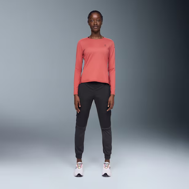 Weather Pants in Black
