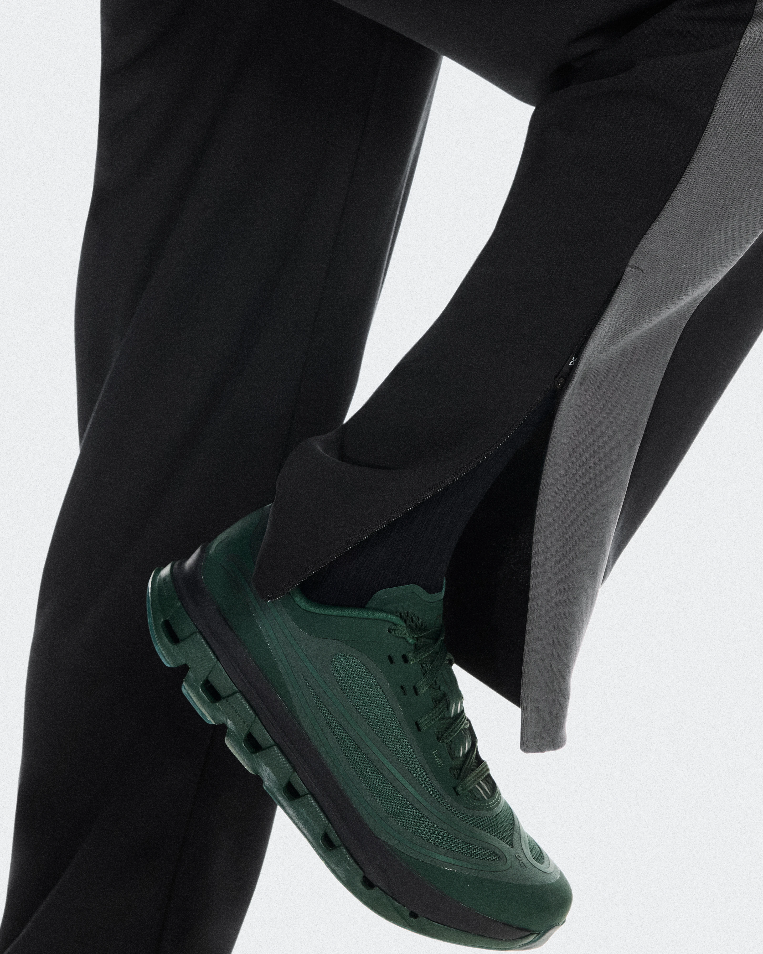 On Track Pants IKON Black & Eclipse Unisexe Pantalons