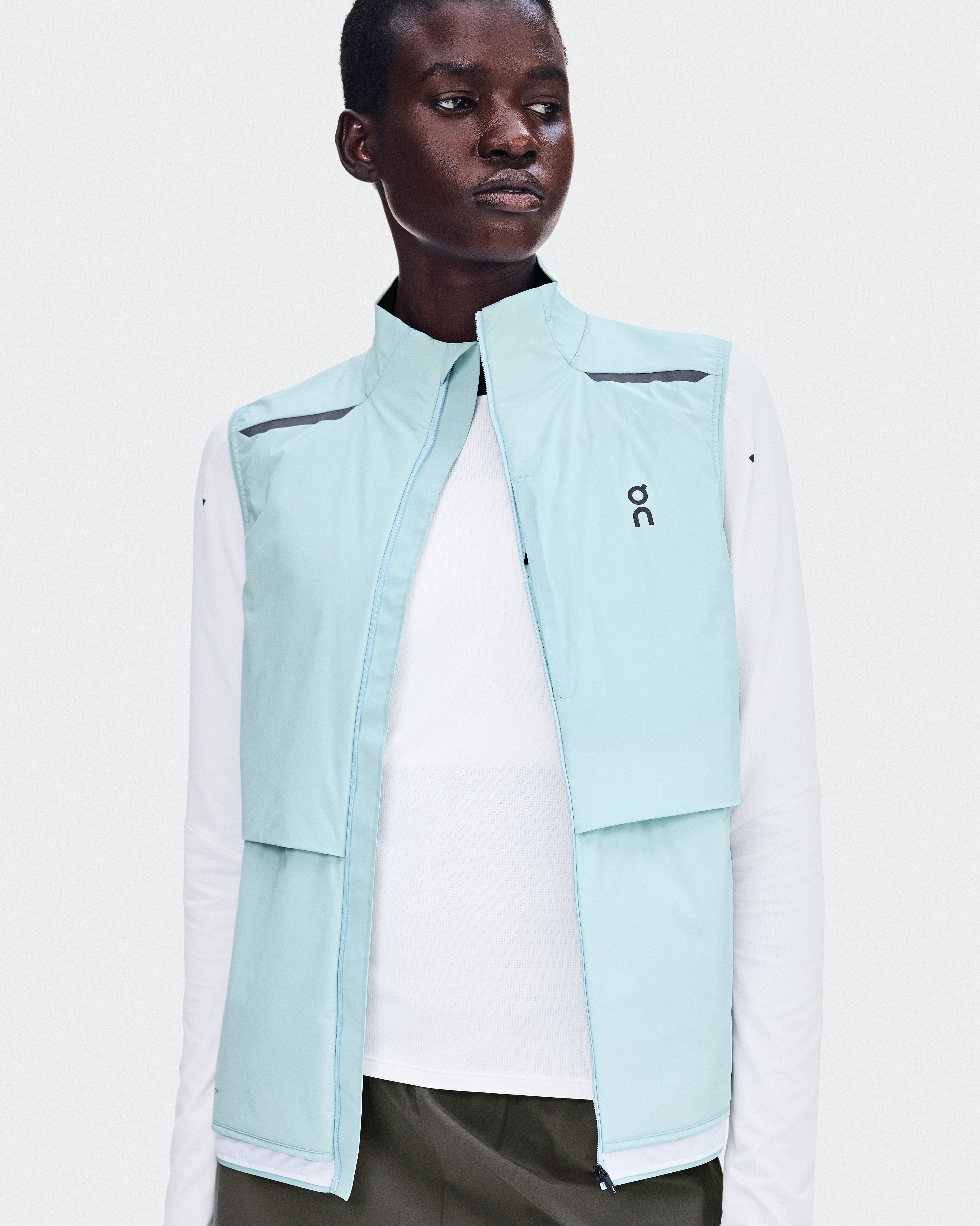 On Weather Vest Brook & Frost Women Jackets