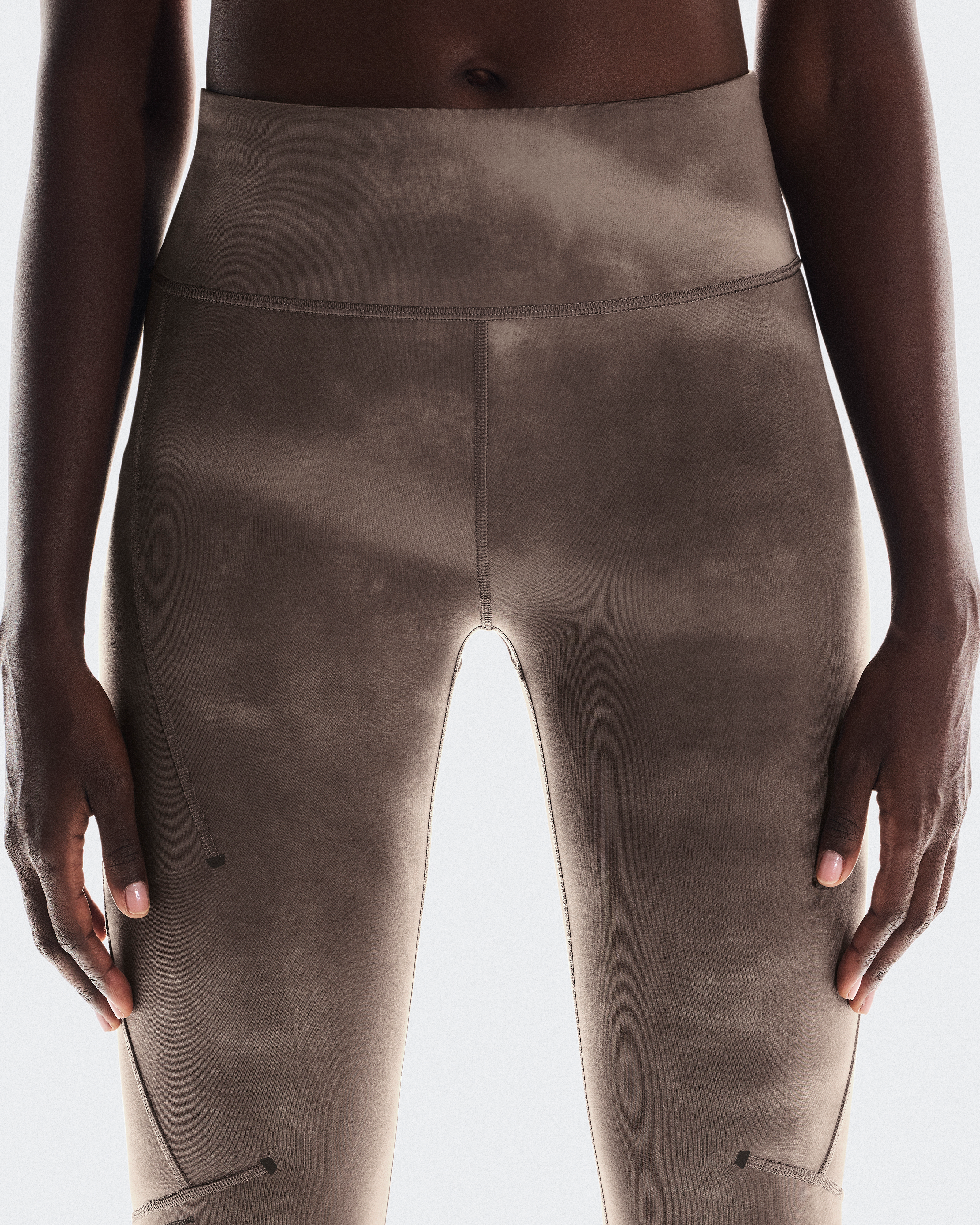 Performance Tight 7/8 AOPWomen / Cinder / L