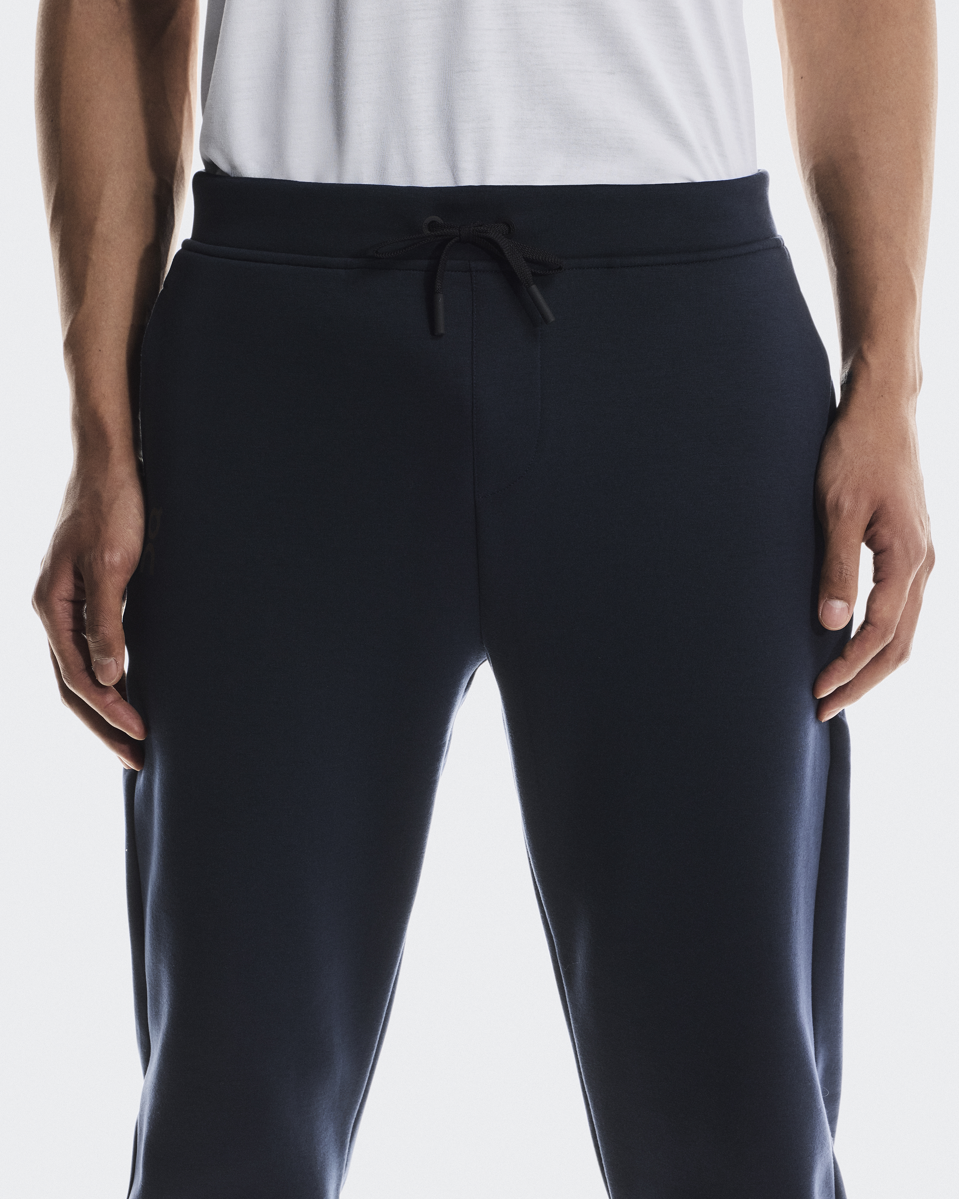 Men's Focus Tech Sweatpants | Blue | On United States