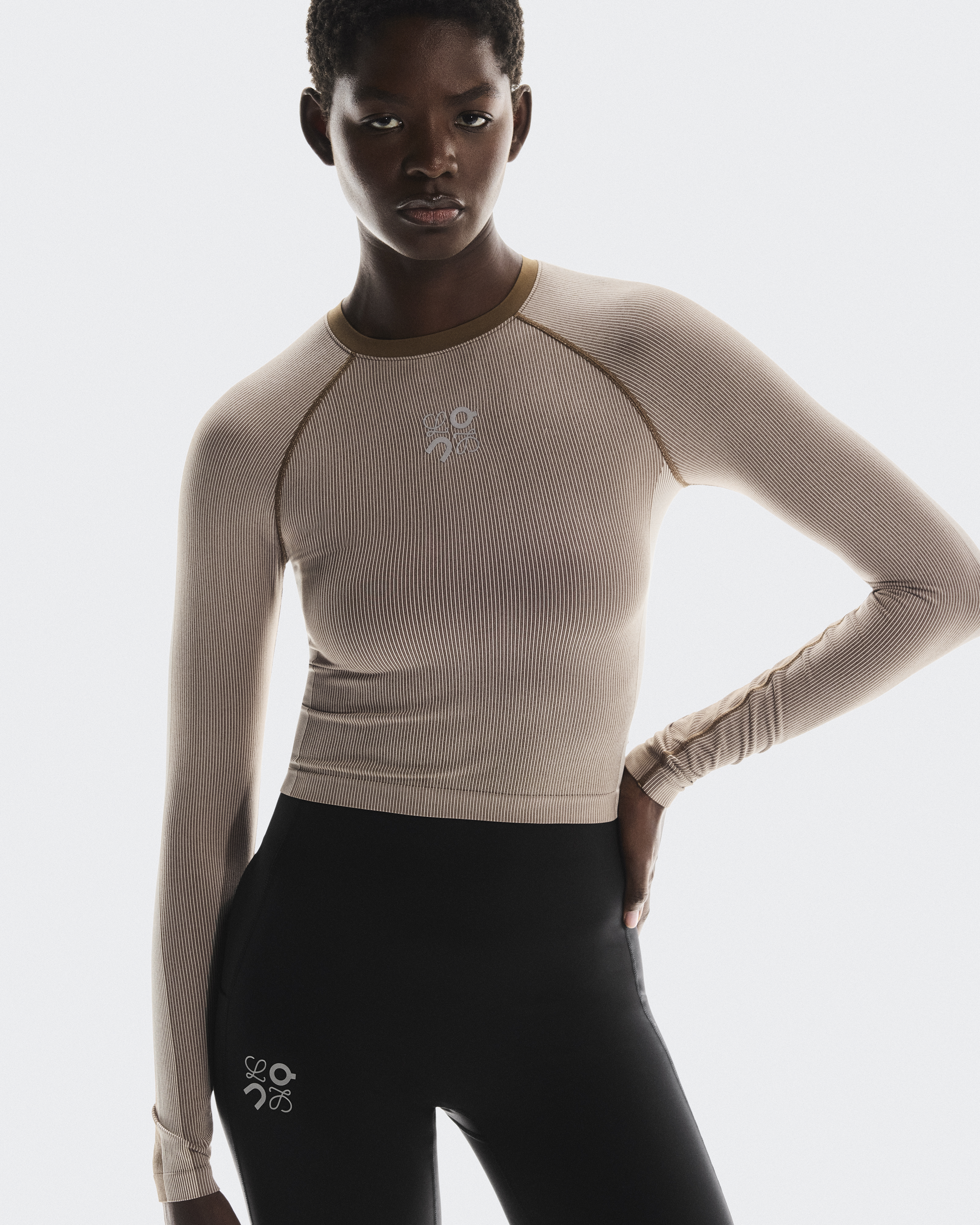 LOEWE ロンT オーバーサイズフィット ロングスリーブ Tシャツ（コットン） ブラック