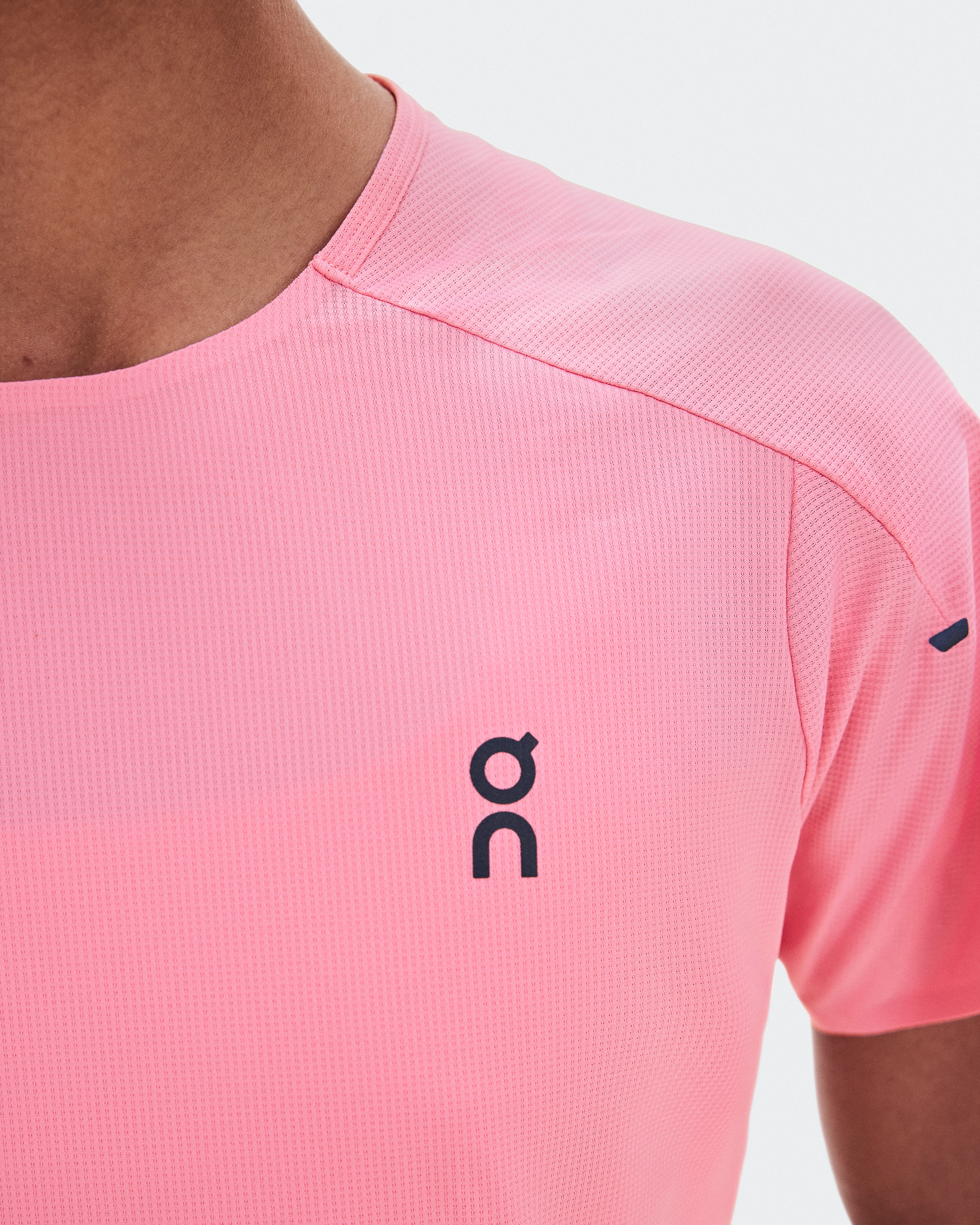 On Performance-T Magnolia & Glacier Women Tops and t-shirts